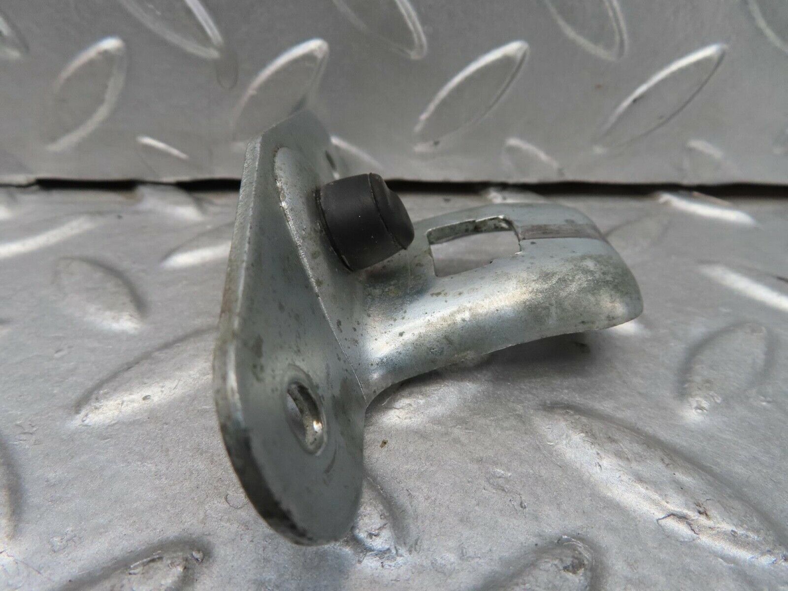 15340 Mercedes-Benz W123 230E Trunk Lock Latch 1237580150