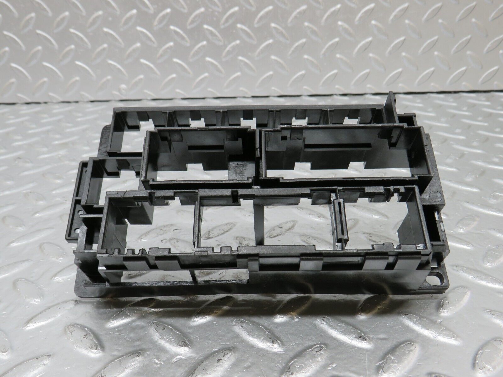 34215 Mercedes-Benz W124 260E Fuse Relay Holder Bracket 1245450140