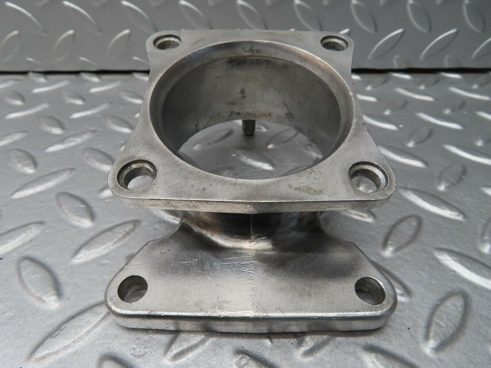 12367 Mercedes-Benz W108 280SE 3.5 Brake Booster Bracket