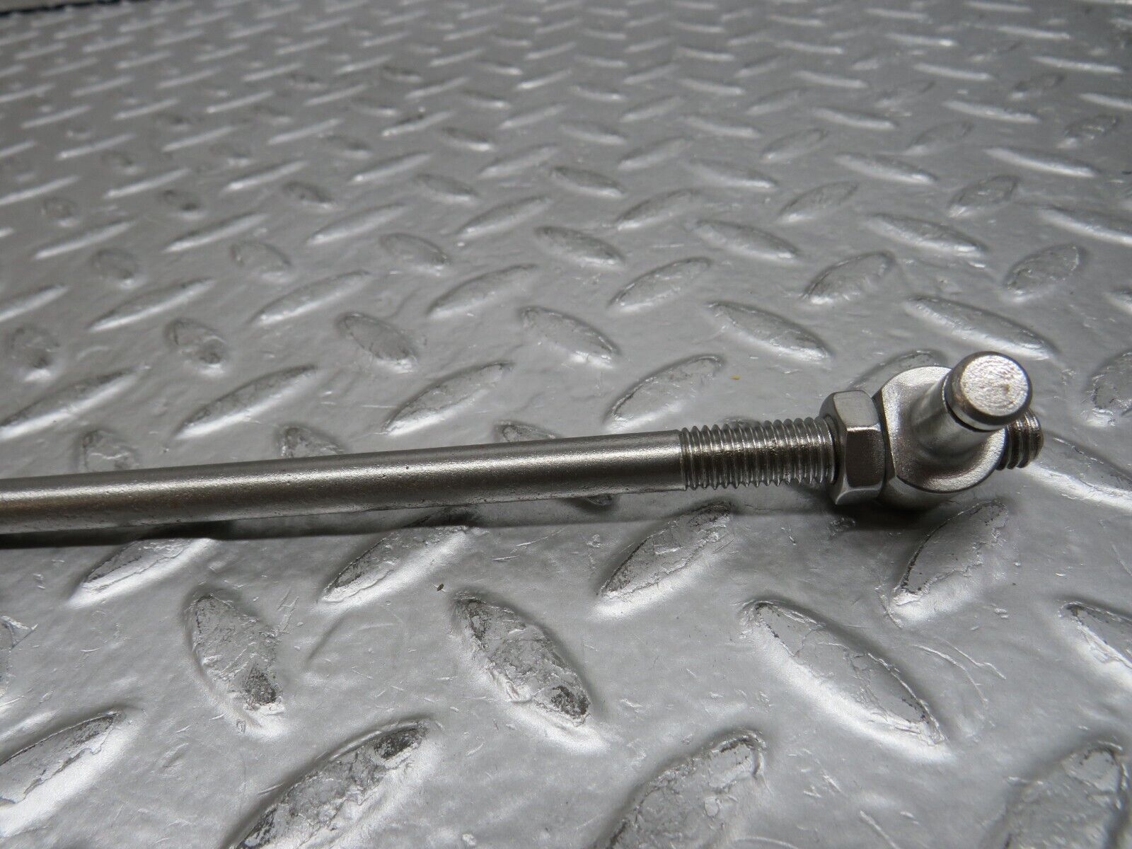 29395 Mercedes-Benz W124 230E Automatic Gearbox Linkage