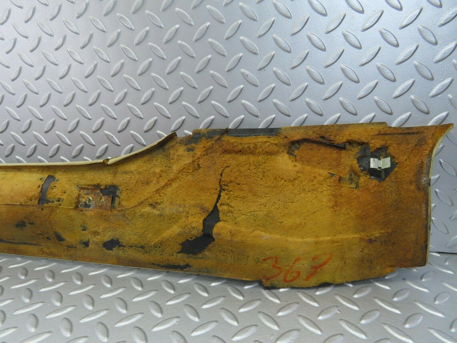 7306 Mercedes-Benz W116 450SE Headlining Roof Panel Right Side