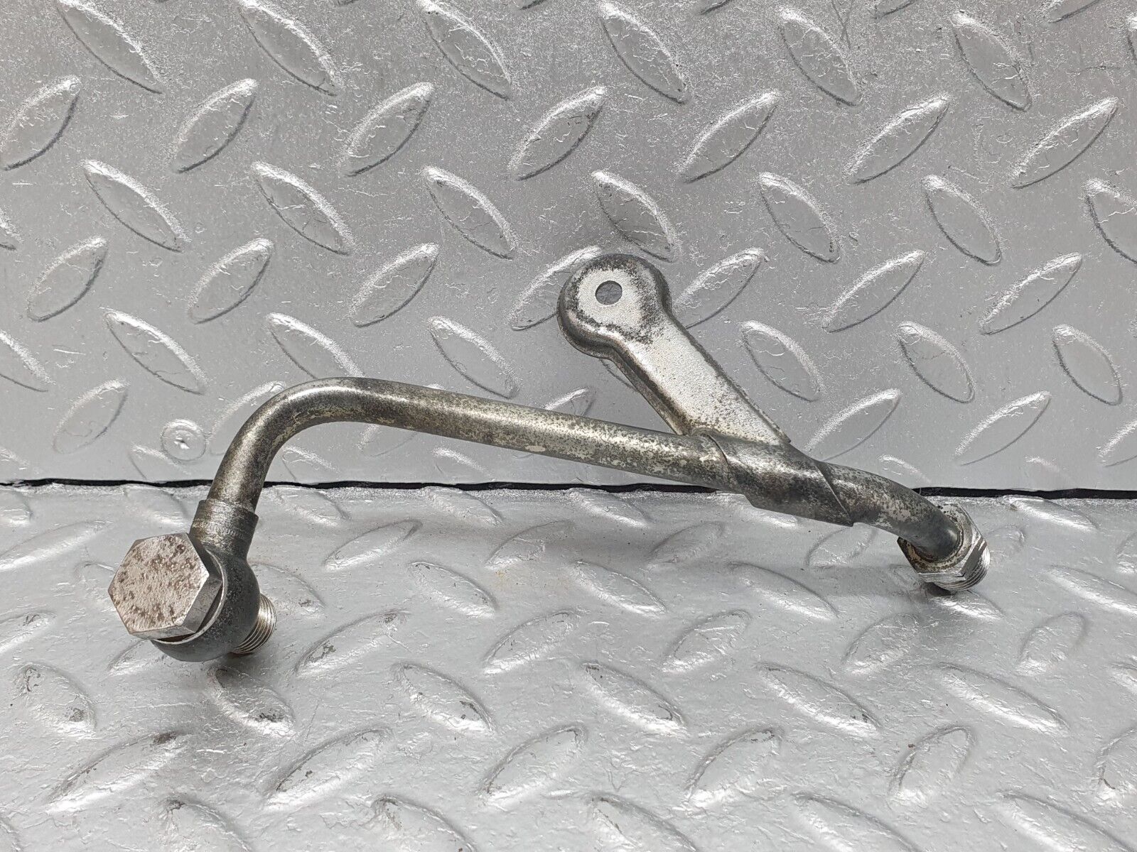 41039 Mercedes-Benz W126 300SE Power Steering Hose Pipe