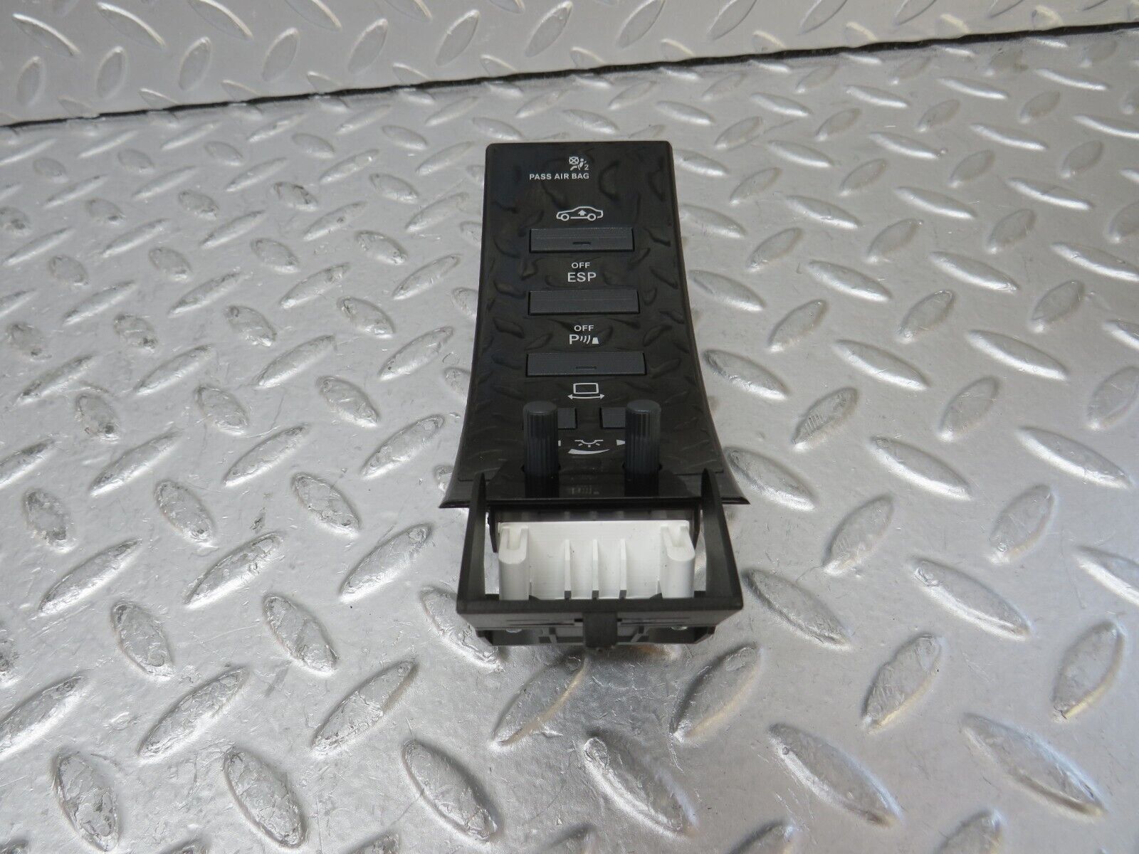 35142 Mercedes-Benz W221 Dashboard Control Switch Unit Panel 2218202910