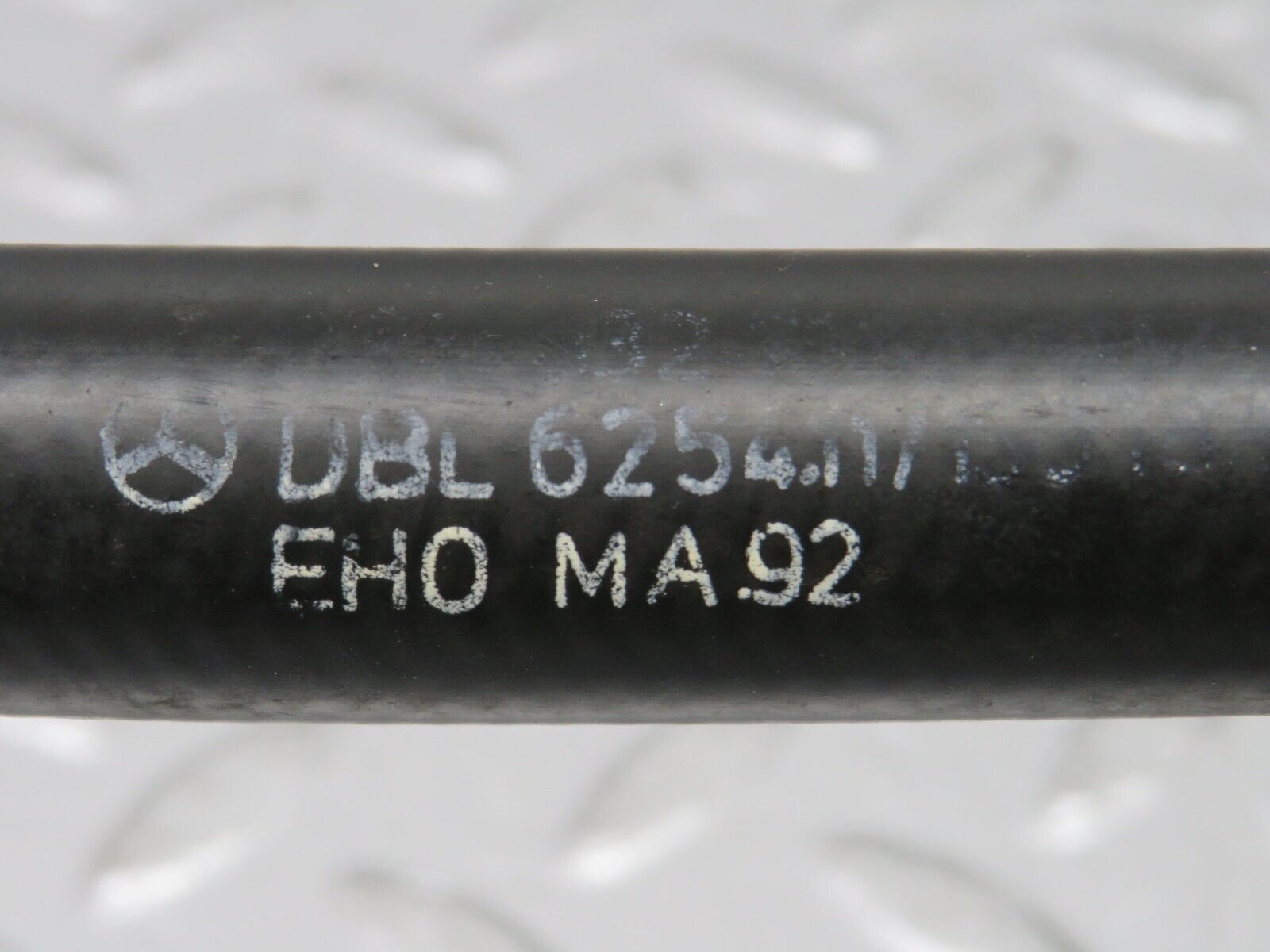 31365 Mercedes-Benz S124 220TE Wagon Radiator Hose Pipe 1248306296