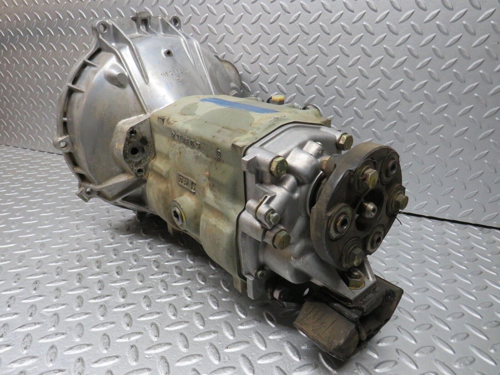 37732 Mercedes-Benz W108 280S Manual Gearbox 4 Speed 1152511301 1172611101