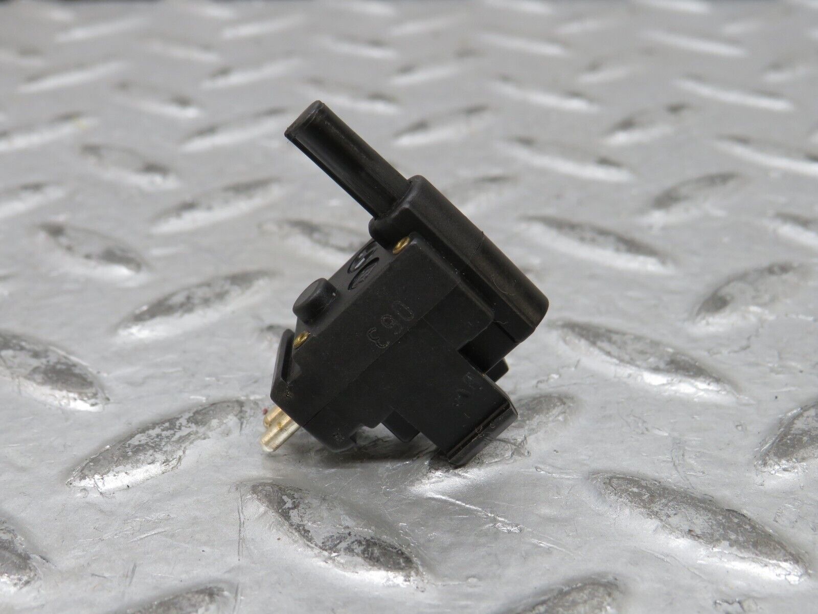 28497 Mercedes-Benz S123 240D Wagon Reverse Light Switch 2015450014