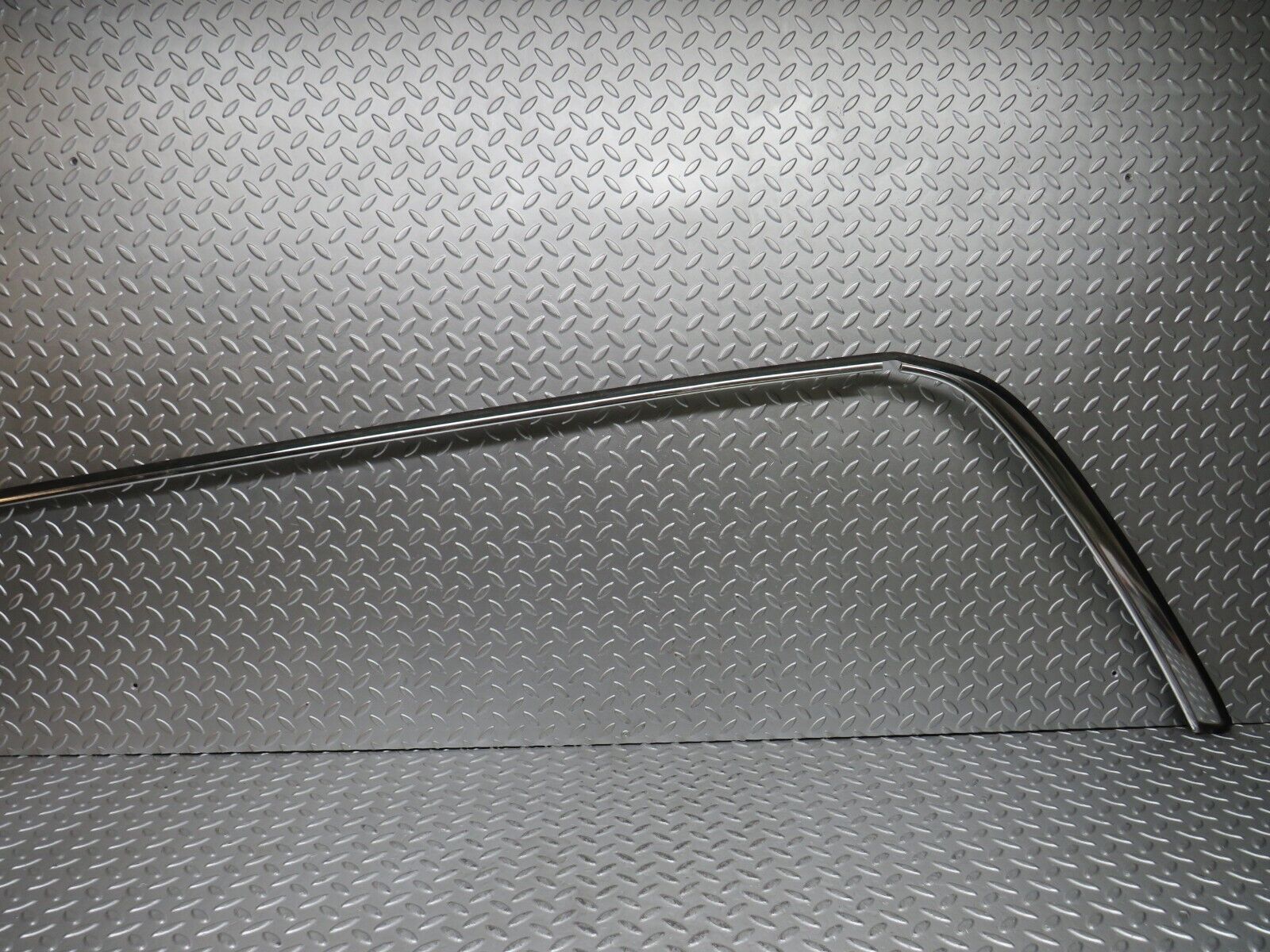 28462 Mercedes-Benz S123 240D Wagon Roof Chrome Trim Left Side