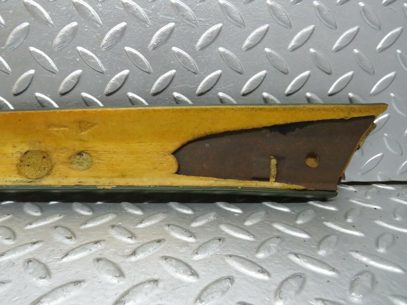 23703 Mercedes-Benz W123 A Pillar Cover Trim Right Side Green