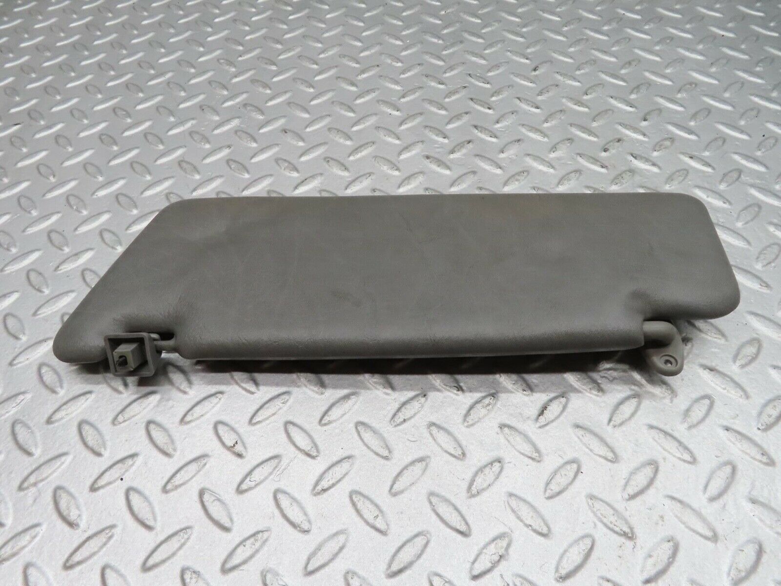 16182 Mercedes-Benz W124 260E Sun Visor Right Side Grey