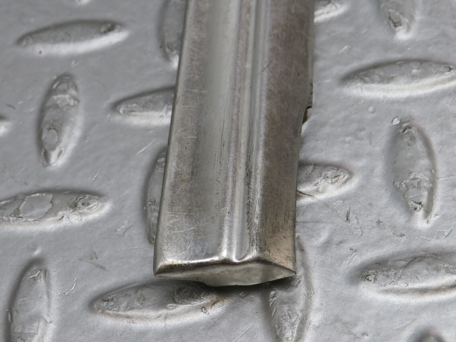 35799 Mercedes-Benz W108 Front Left Door Chrome Moulding Trim