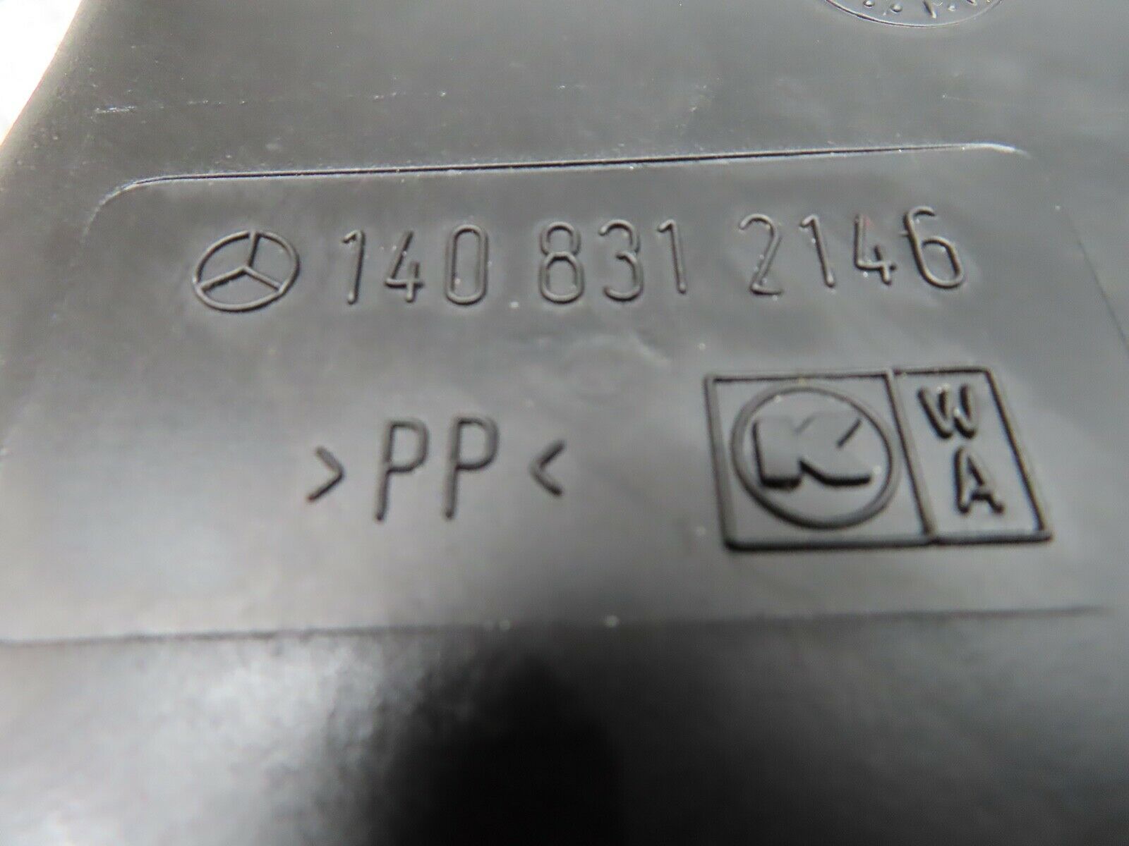 19298 Mercedes-Benz C140 CL420 Coupe Air Duct Right Side 1408312146