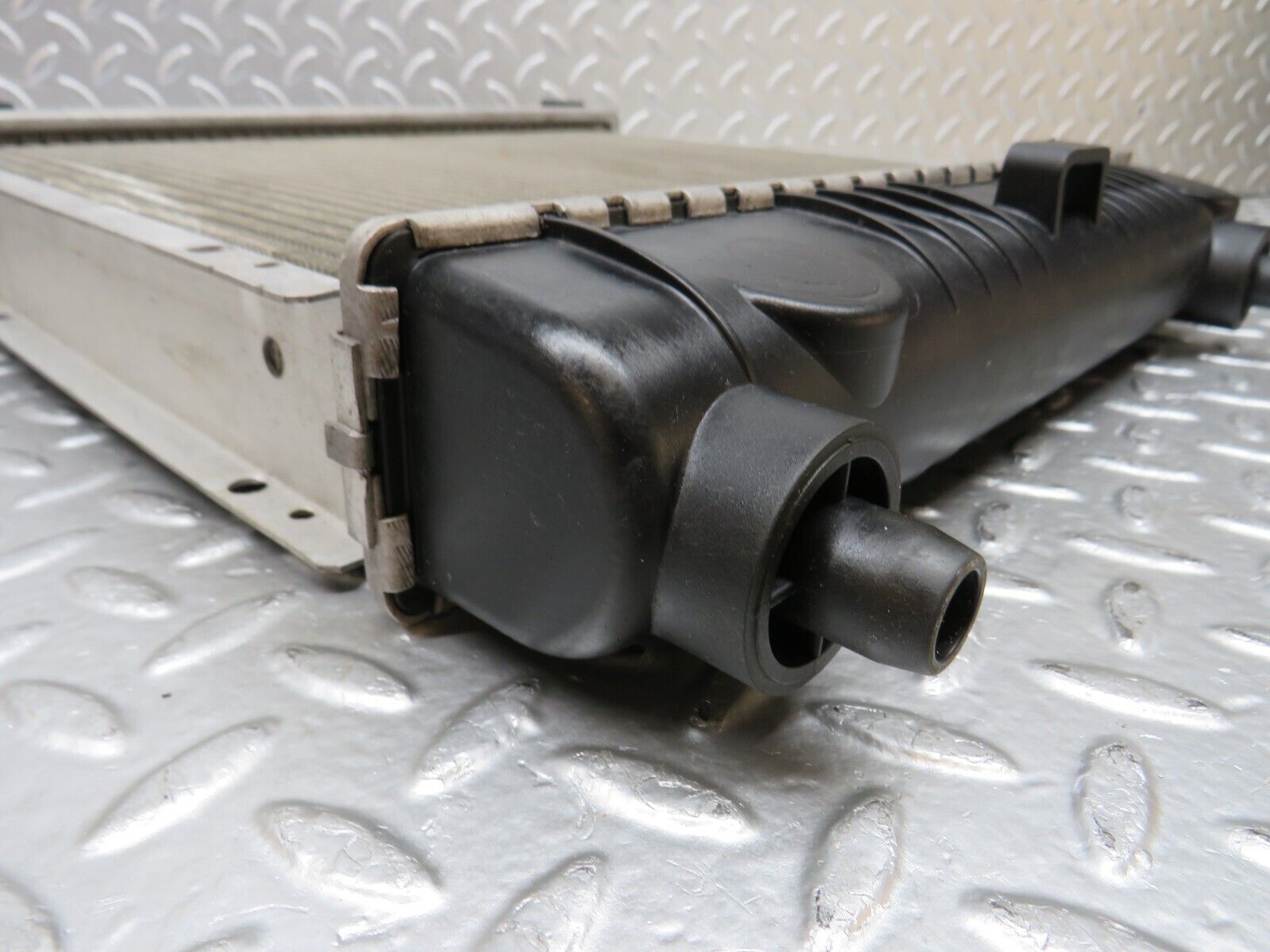 30894 Mercedes-Benz W201 190E 2.0L Engine Coolant Radiator RA 0170130