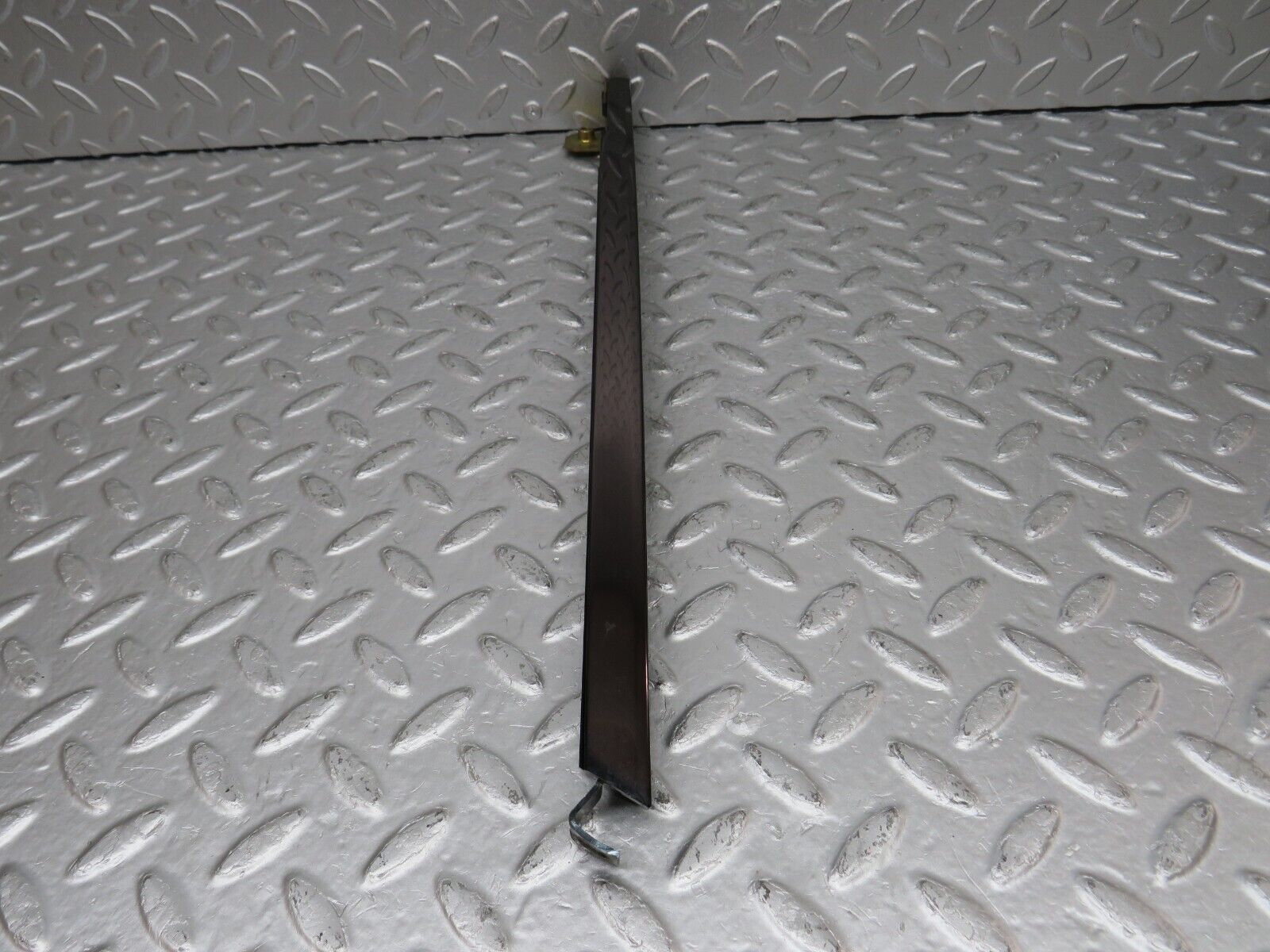 33254 Mercedes-Benz W202 C180 Rear Left Door Window Channel