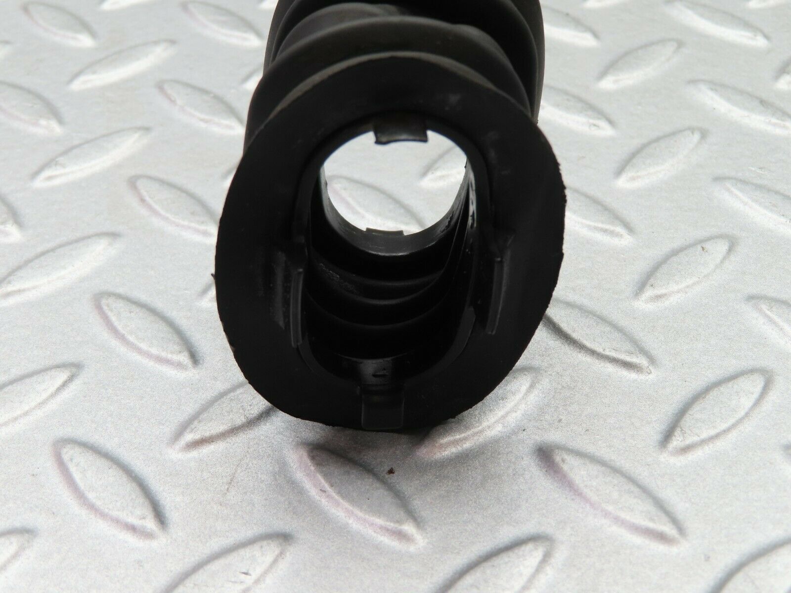 5648 Mercedes-Benz W124 230E Front Door Wire Protector Rubber 1248210197