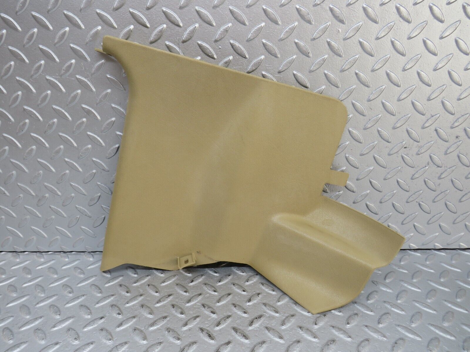 36484 Mercedes-Benz W201 190E 2.0L Kick Panel Right Side Beige 2016880606