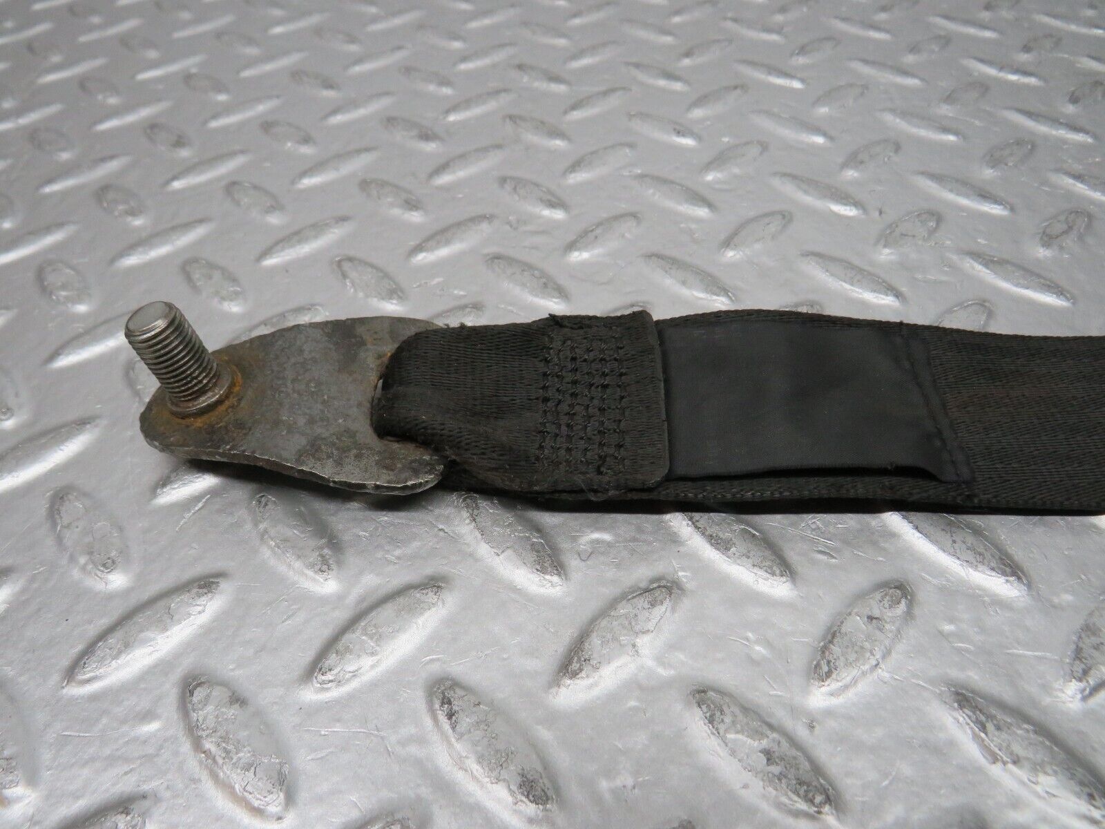 30112 Porsche 924 Front Left Seat Belt