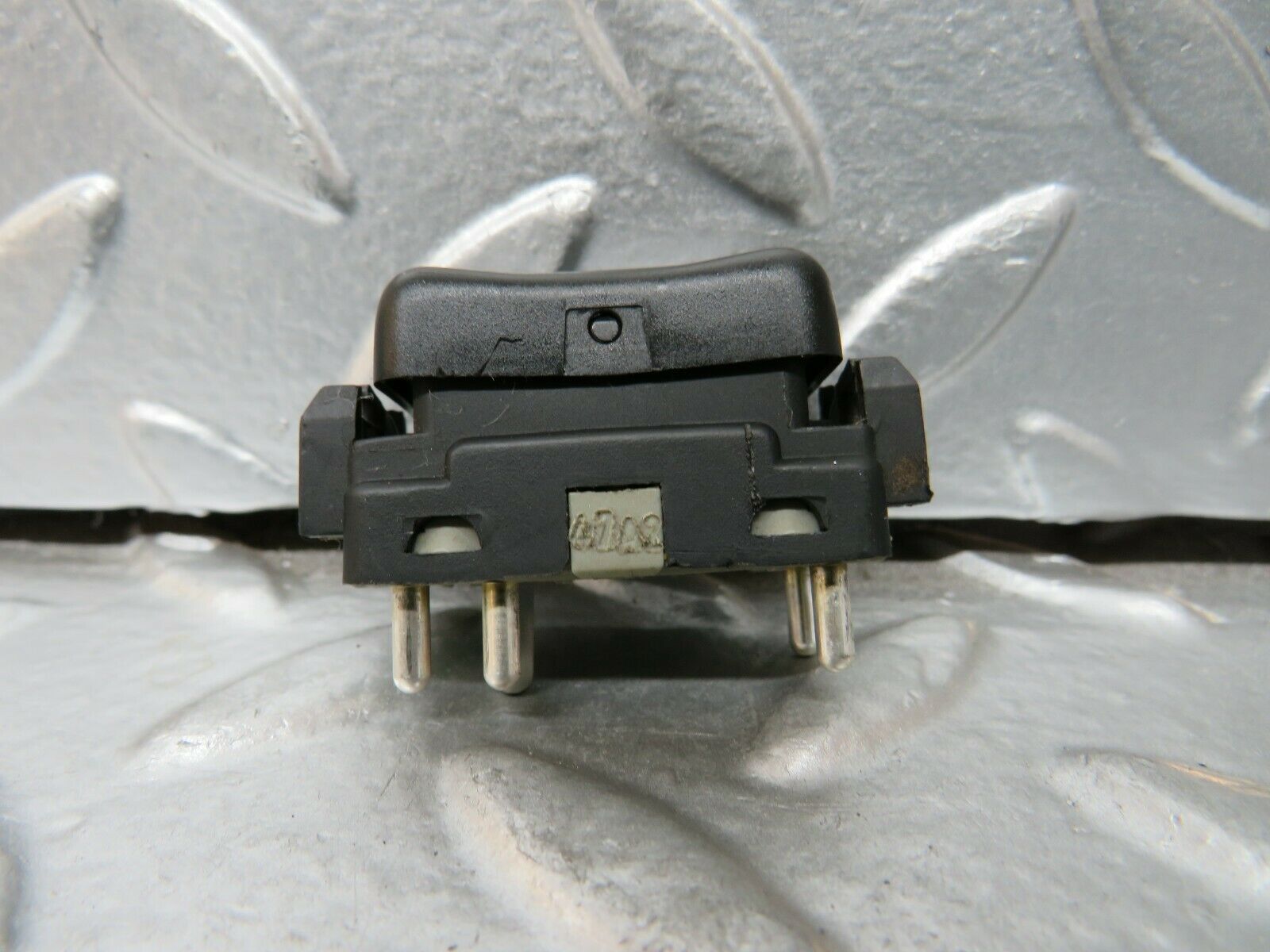 24289 Mercedes-Benz S124 220TE Electric Window Switch Left Side 1248209310