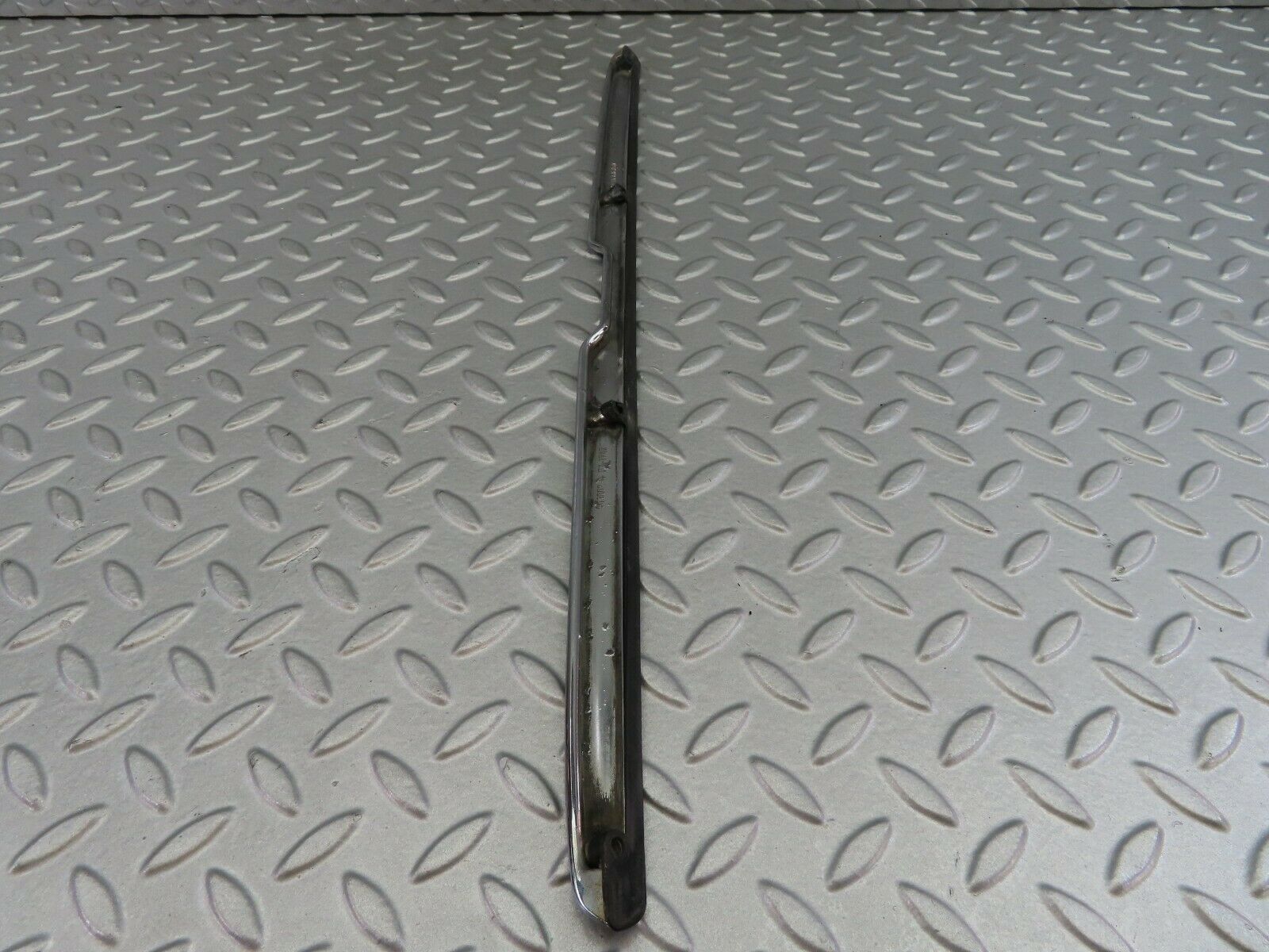 7362 Mercedes-Benz W116 450SE Boot Trunk Handle Bar Chrome 1167580102