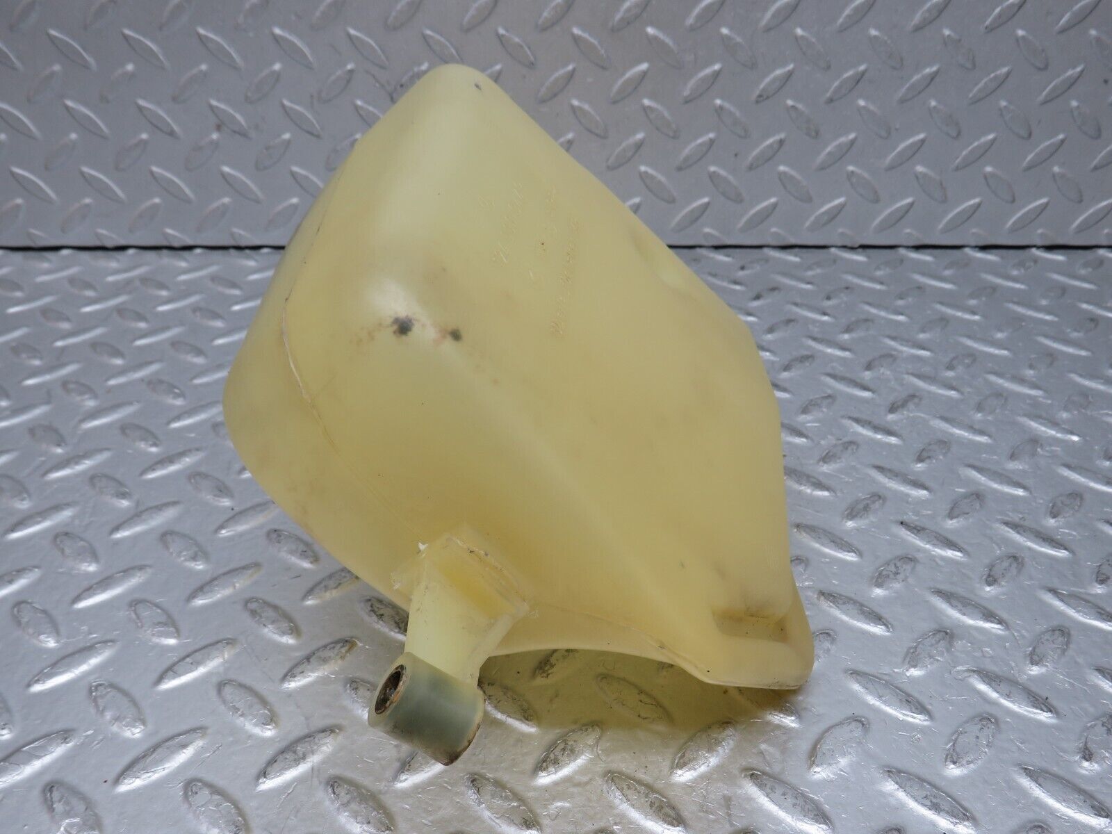 37860 Mercedes-Benz A124 320E Cabriolet Coolant Expansion Tank 1245000449
