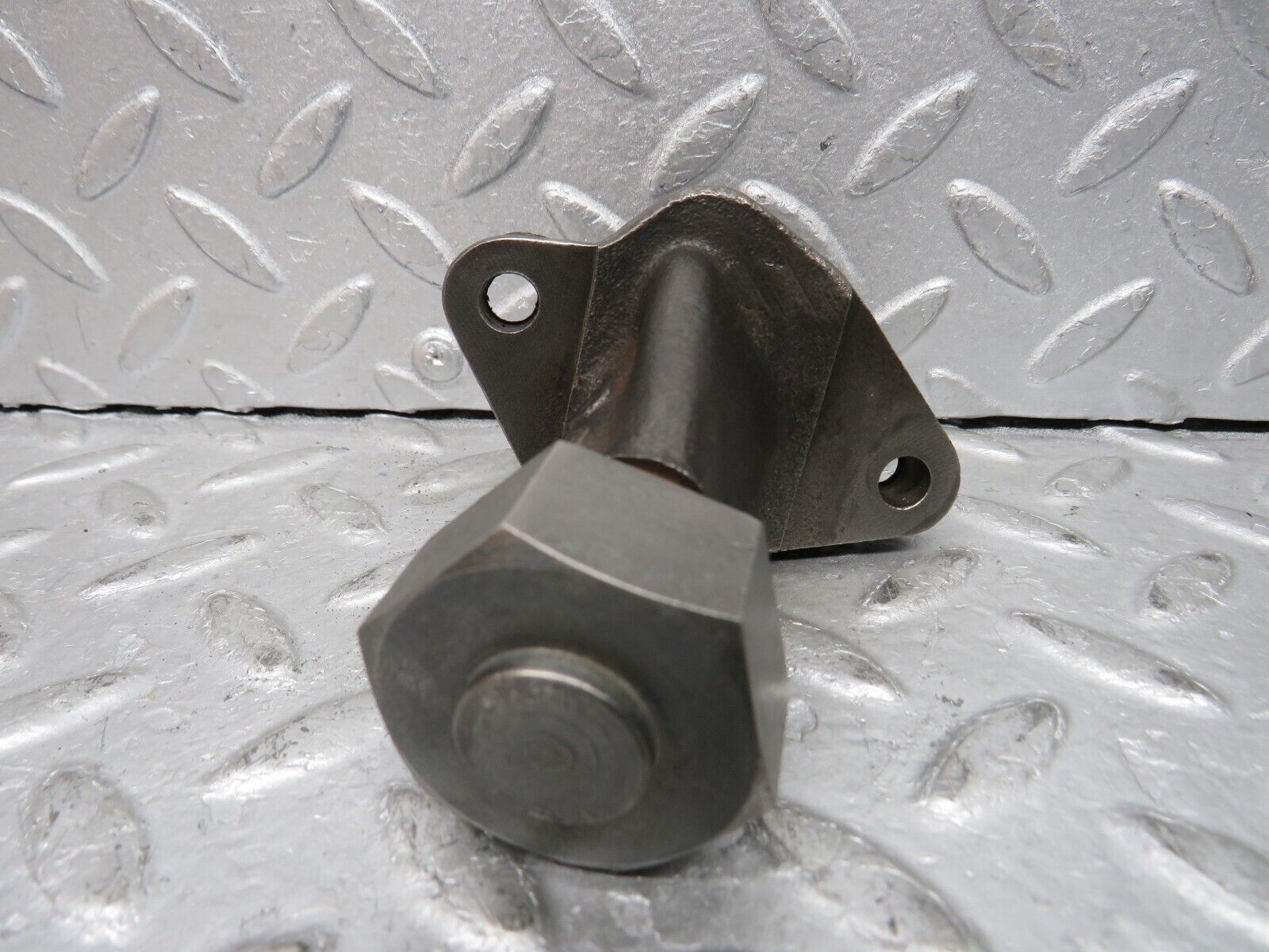 37613 Mercedes-Benz W109 300SEL Chain Tensioner 1160520731