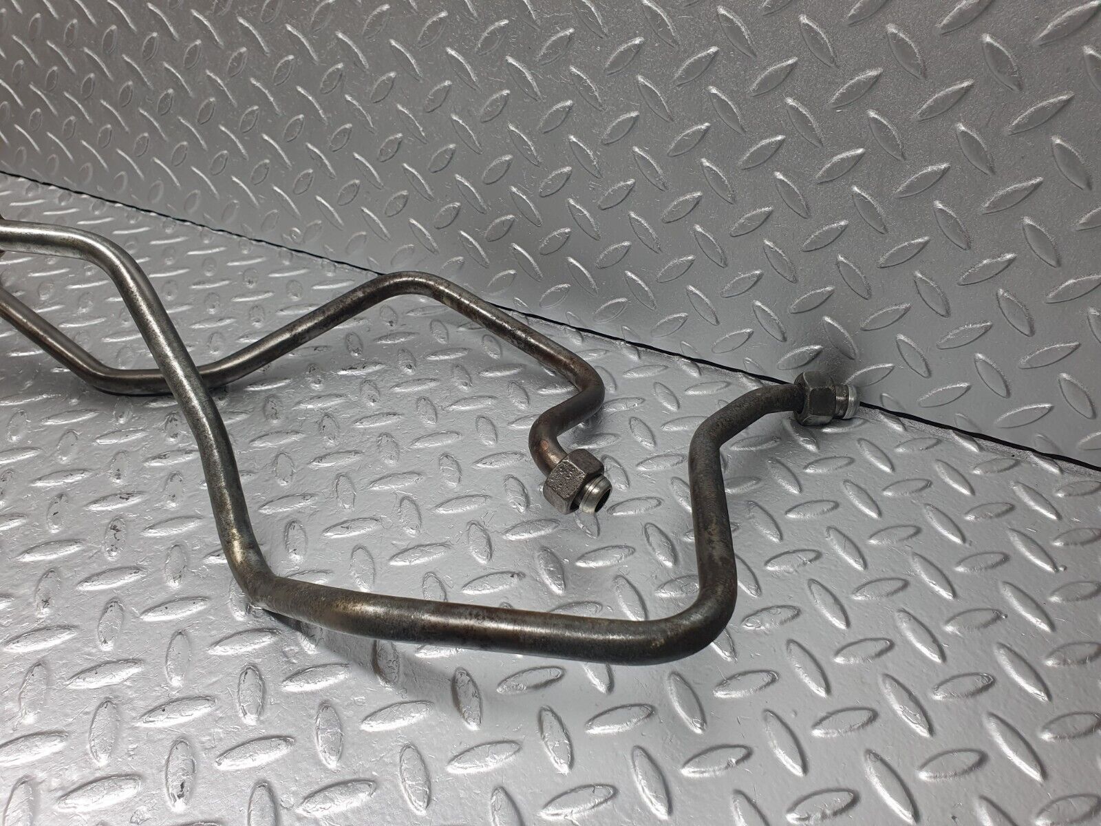 40742 Mercedes-Benz W123 300D Power Steering Oil Pipe Hose