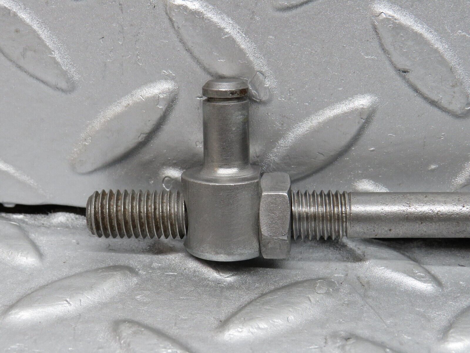 38989 Mercedes-Benz W201 190E 2.6L Automatic Gearbox Linkage