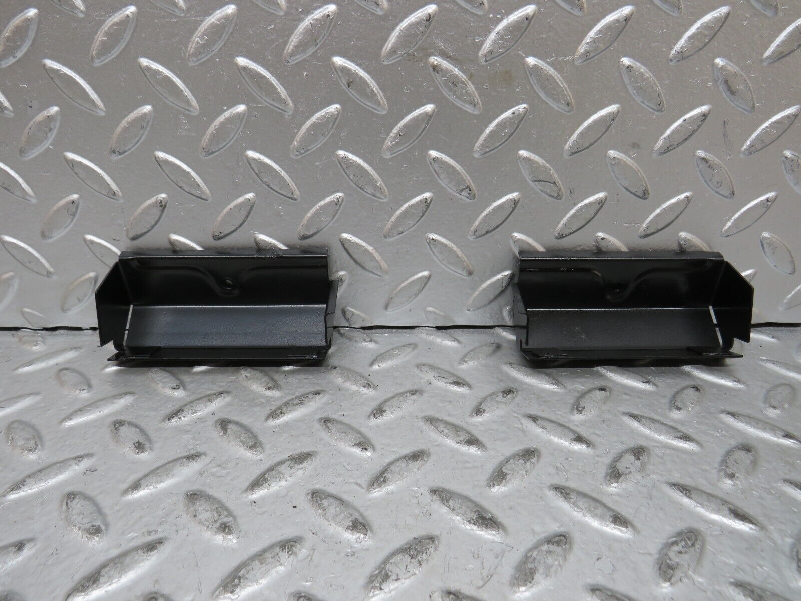 28490 Mercedes-Benz S123 240D Wagon Tailgate number Plate Light Frame Pair