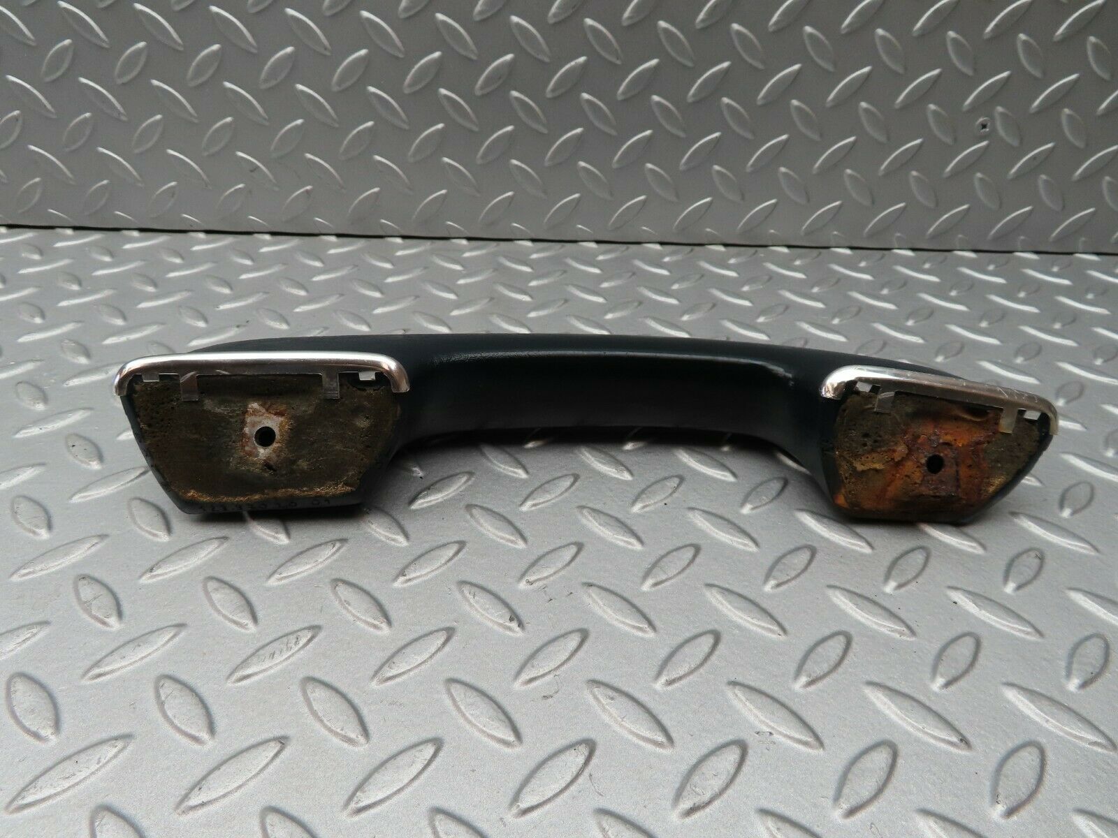 4283 Mercedes-Benz W123 230E Interior Door Handle Front Right Blue 1239702001