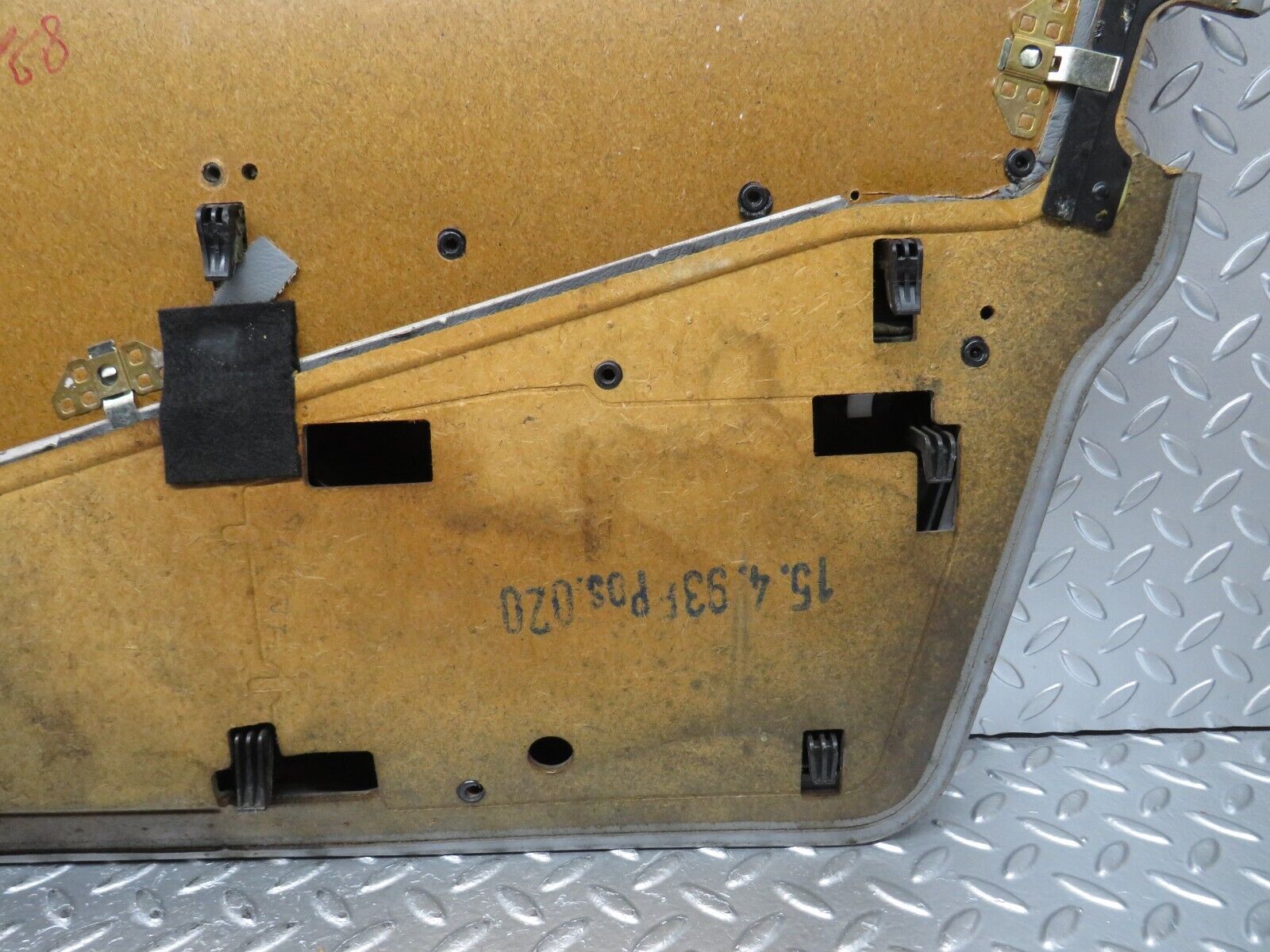 31179 Mercedes-Benz S124 220TE Wagon Front Left Door Card Grey