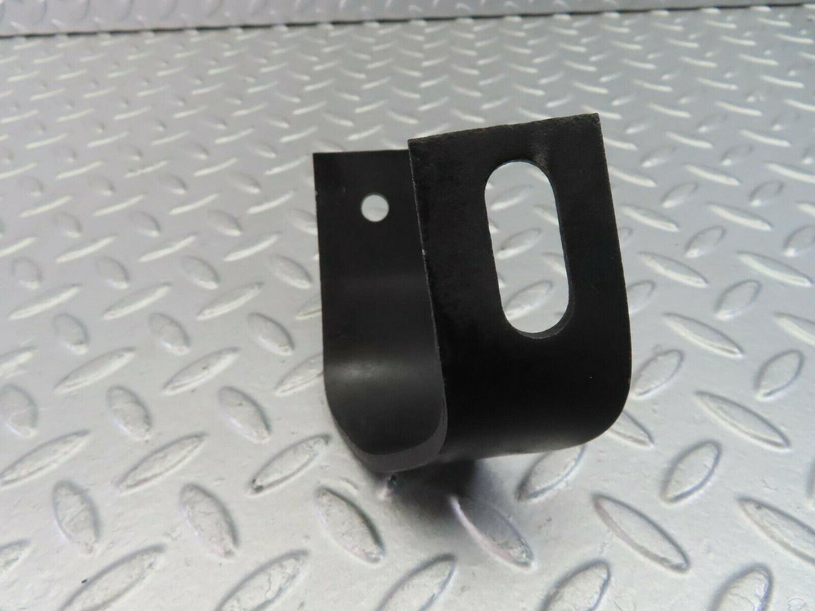 9962 Mercedes-Benz C123 230CE Coupe Front Bumper Holder Bracket Left