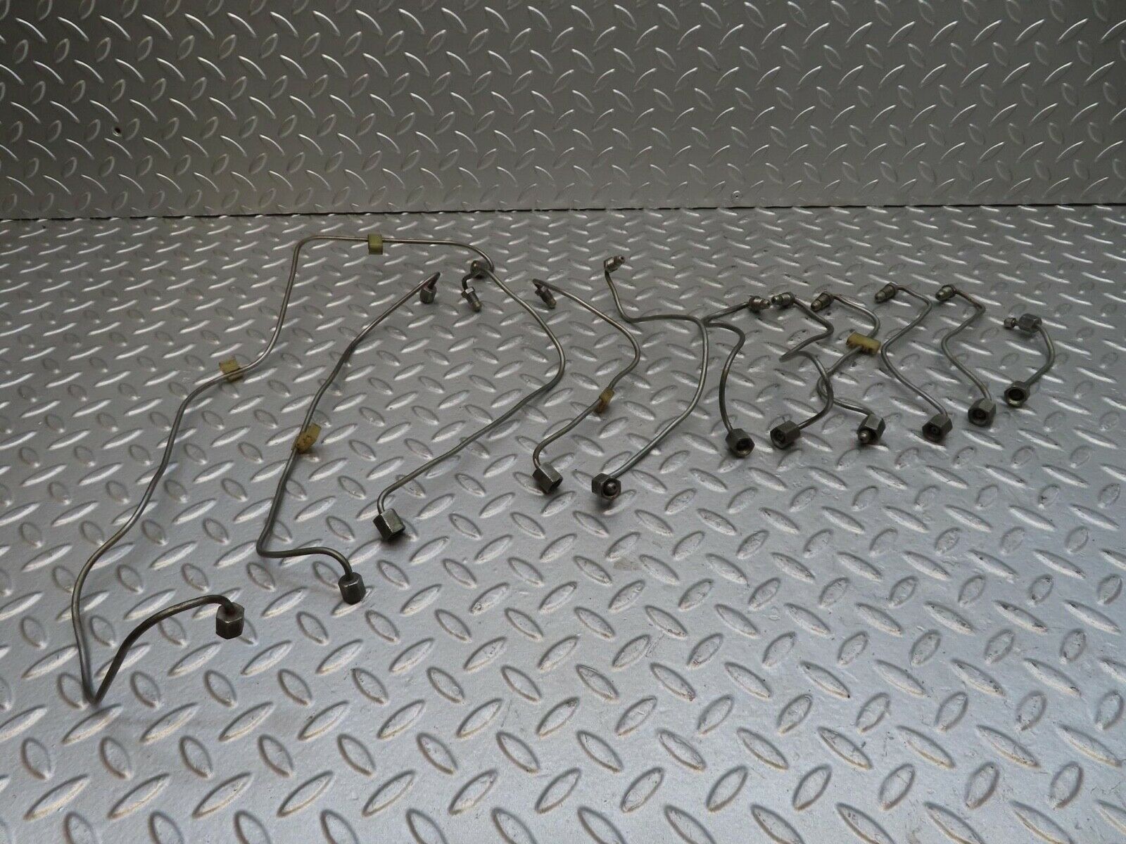 14388 Mercedes-Benz W116 350SE Fuel Line Hose Set