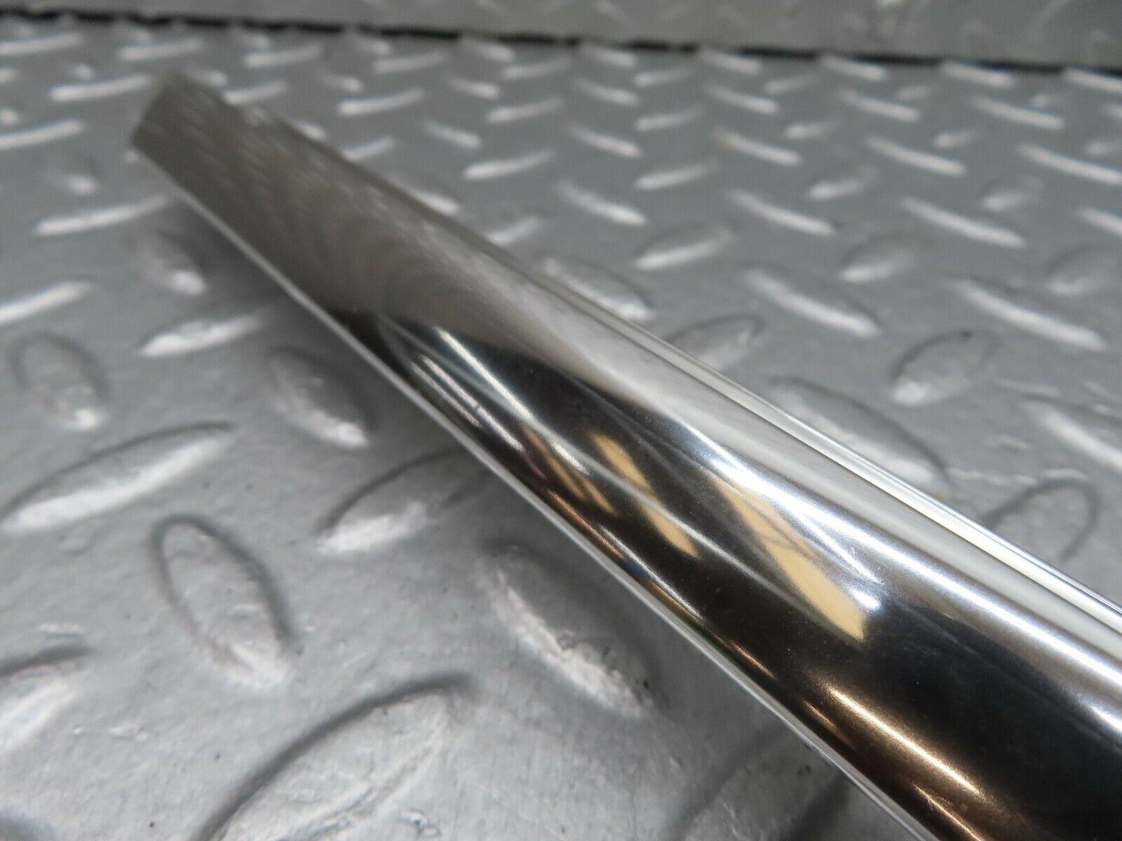 18121 Mercedes-Benz W123 200 Rear Left Chrome Window Channel