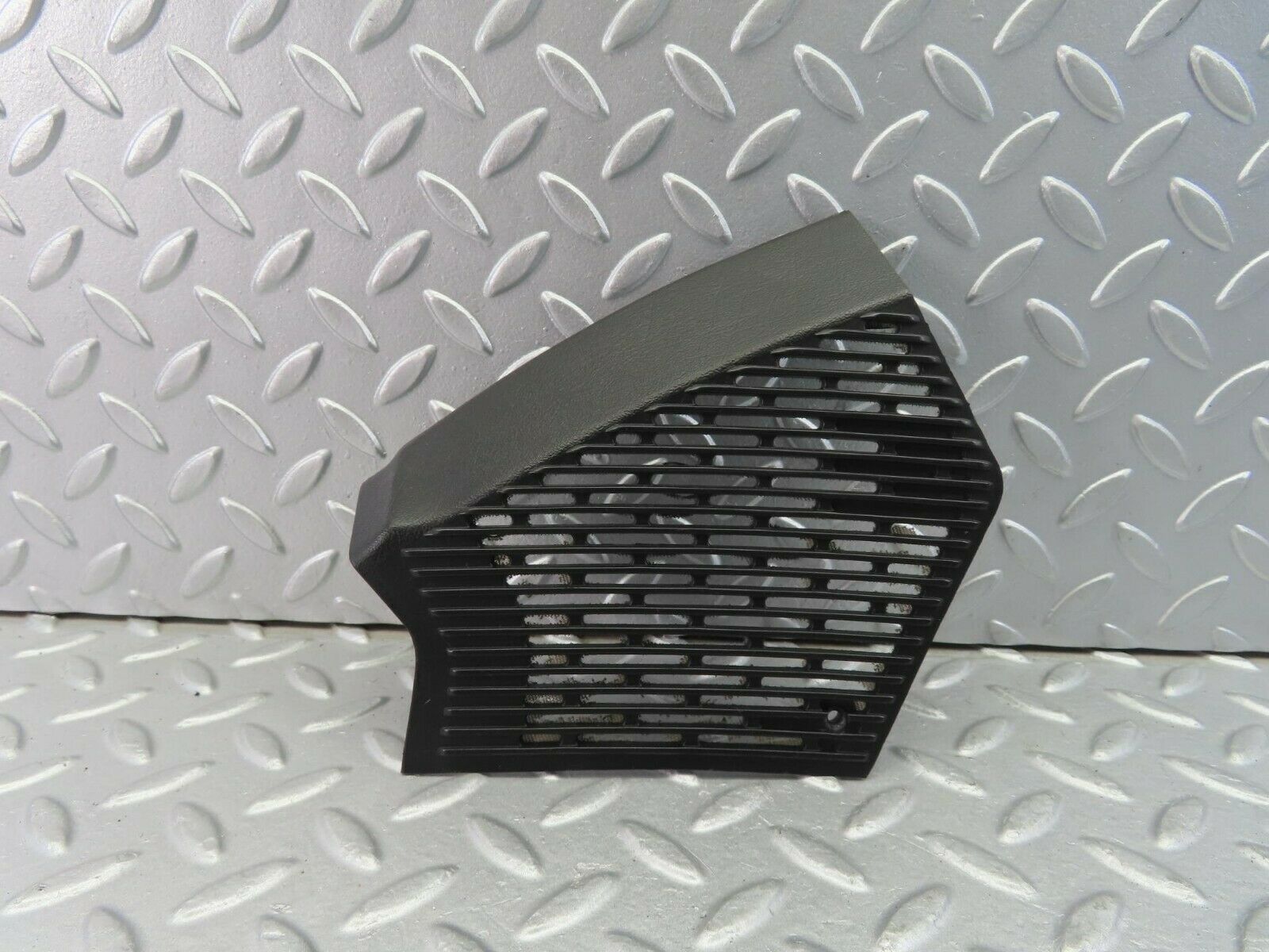 9997 Mercedes-Benz C123 230CE Coupe Front Left Speaker Cover 1236802707