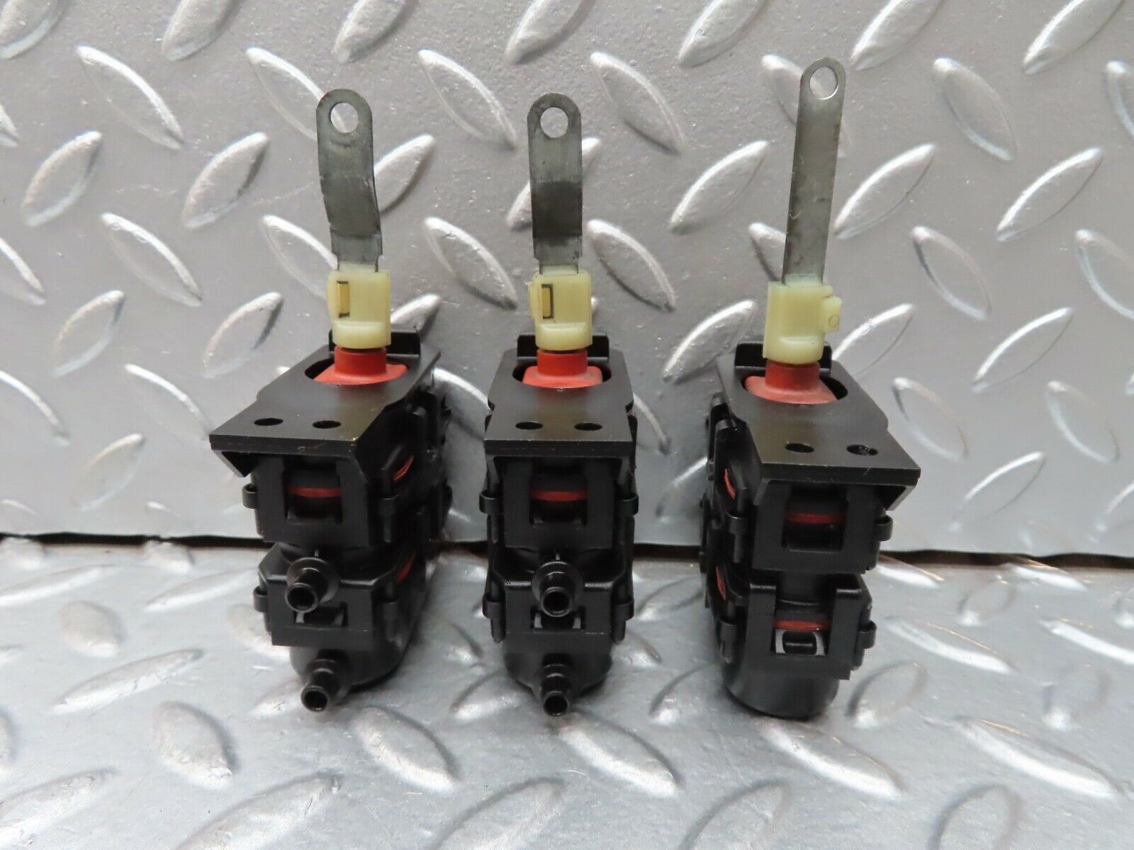 20187 Mercedes-Benz R129 300SL Coupe Heater Box Vacuum Actuator 3pcs