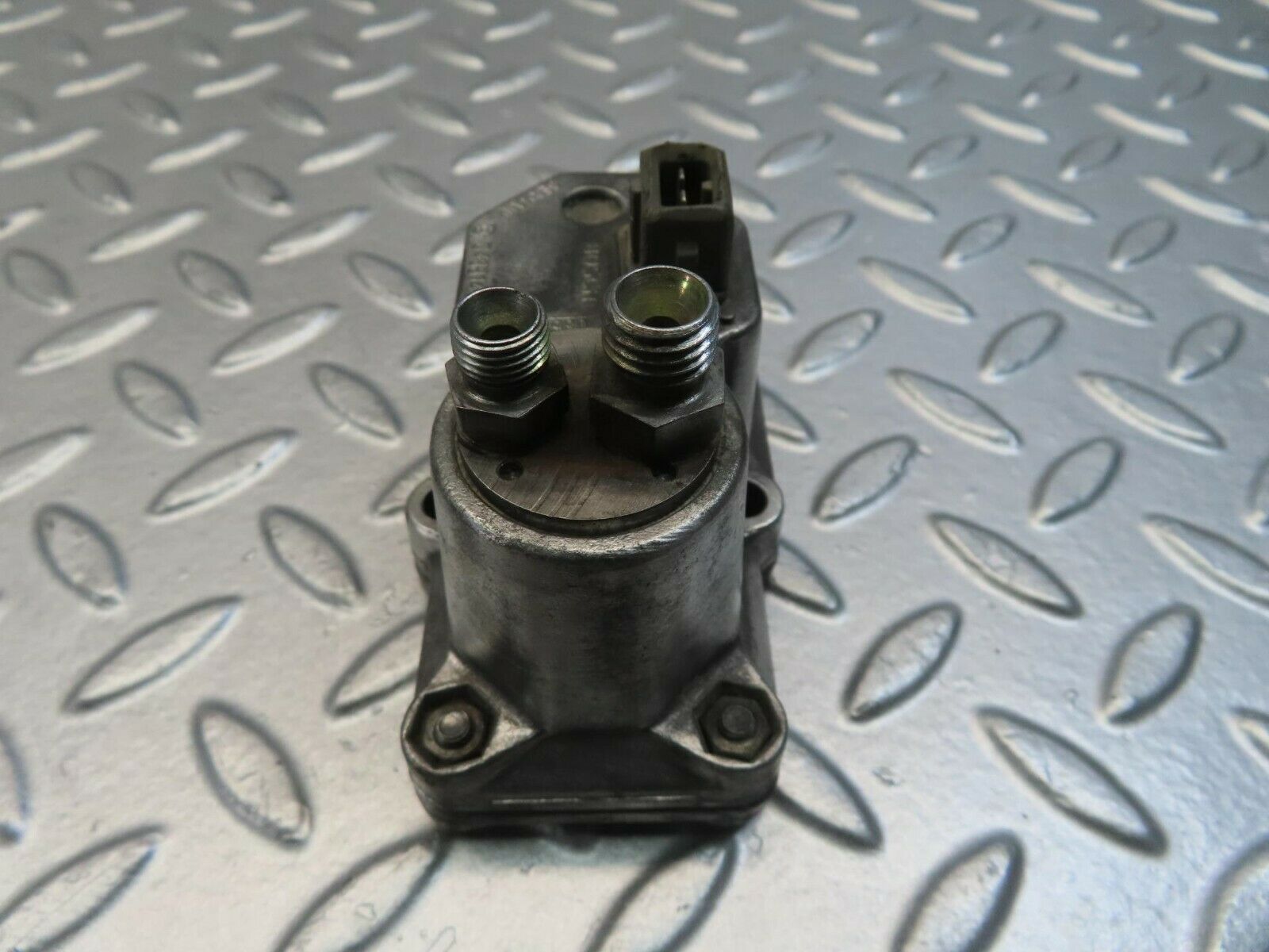 11472 Mercedes-Benz C123 230CE Coupe Warm Up Regulator 0438140065