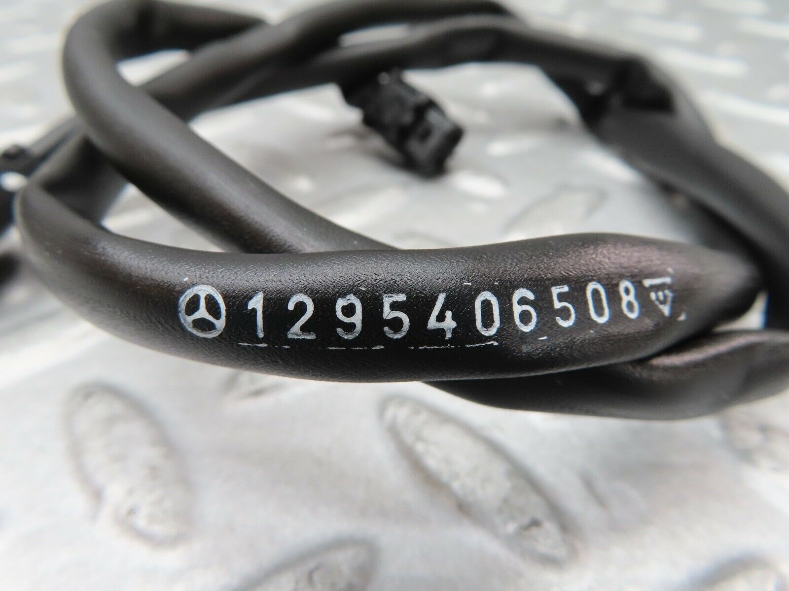 17212 Mercedes-Benz R129 300SL Coupe Roll Bar Hoop Wiring Loom 1295406508