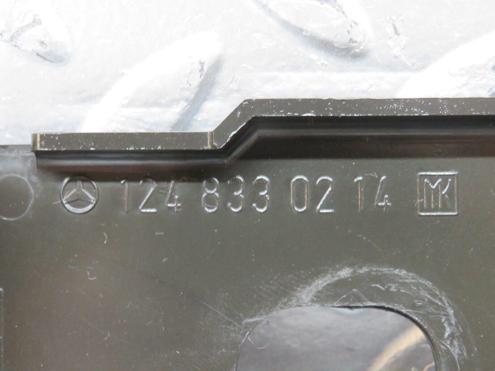 27592 Mercedes-Benz S124 300TE Heating Regulator Reinforcement 1248330214