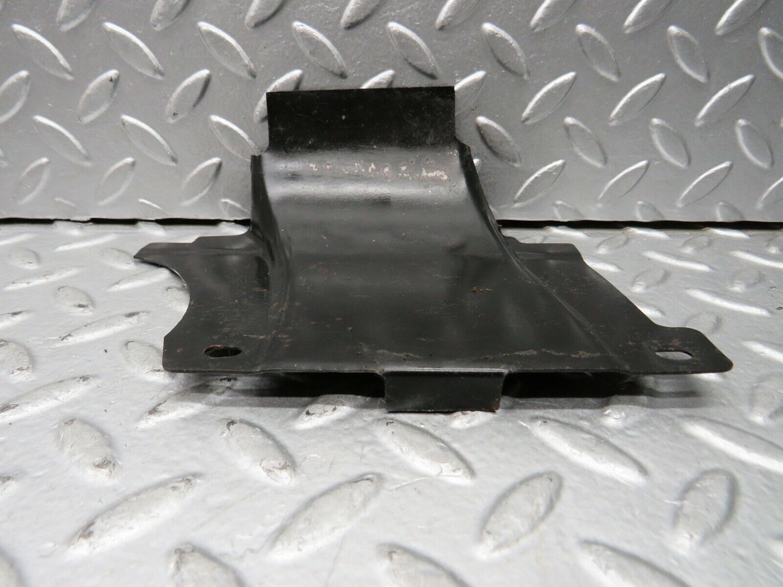 21776 Mercedes-Benz W126 300SE Rear Cable Channel Pair