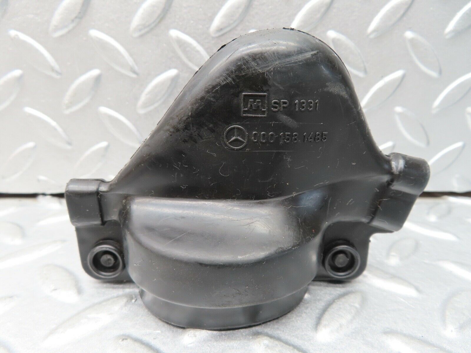 17644 Mercedes-Benz W116 450SEL Ignition Coil Cover Cap 0001581485