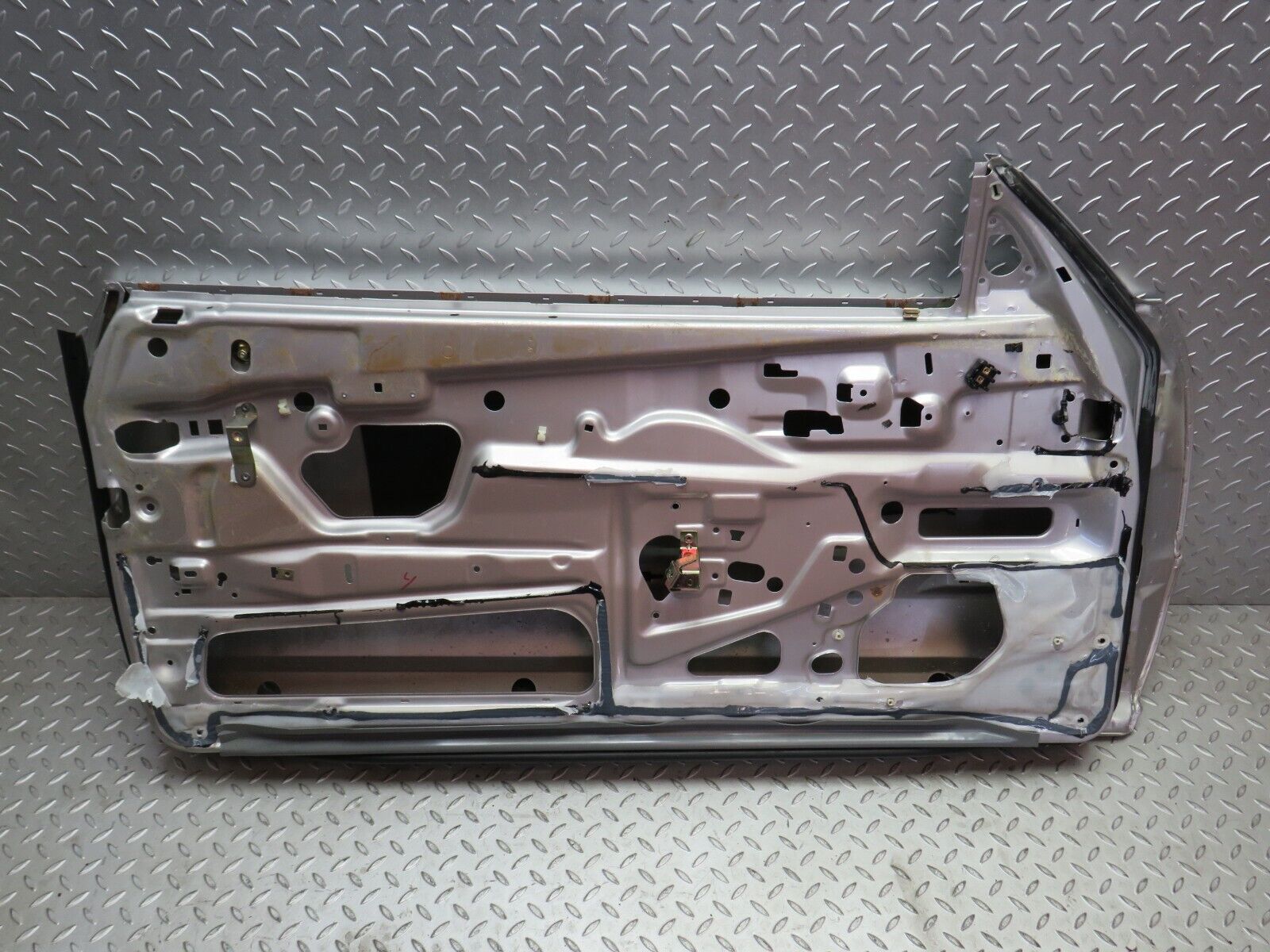 39540 Mercedes-Benz R129 320SL Coupe Left Door