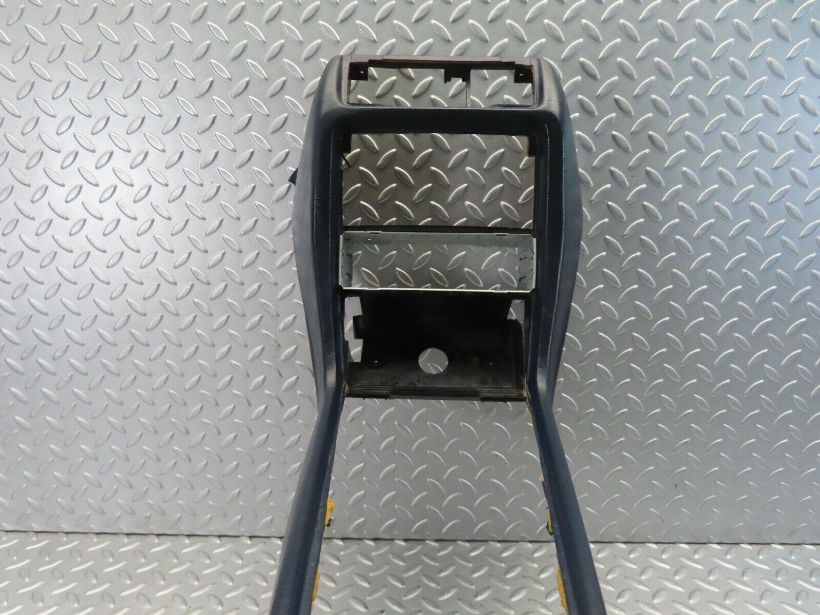 11350 Mercedes-Benz C123 230CE Coupe Centre Console Blue