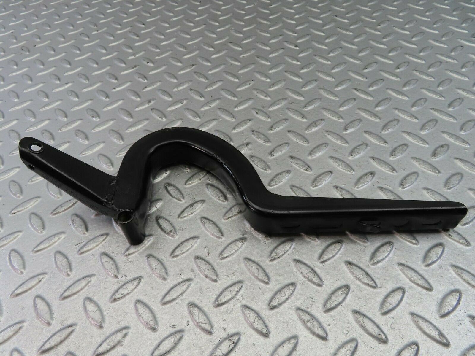 9694 Mercedes-Benz C123 280CE Coupe Trunk Lid Hinge Right Side 1237500287