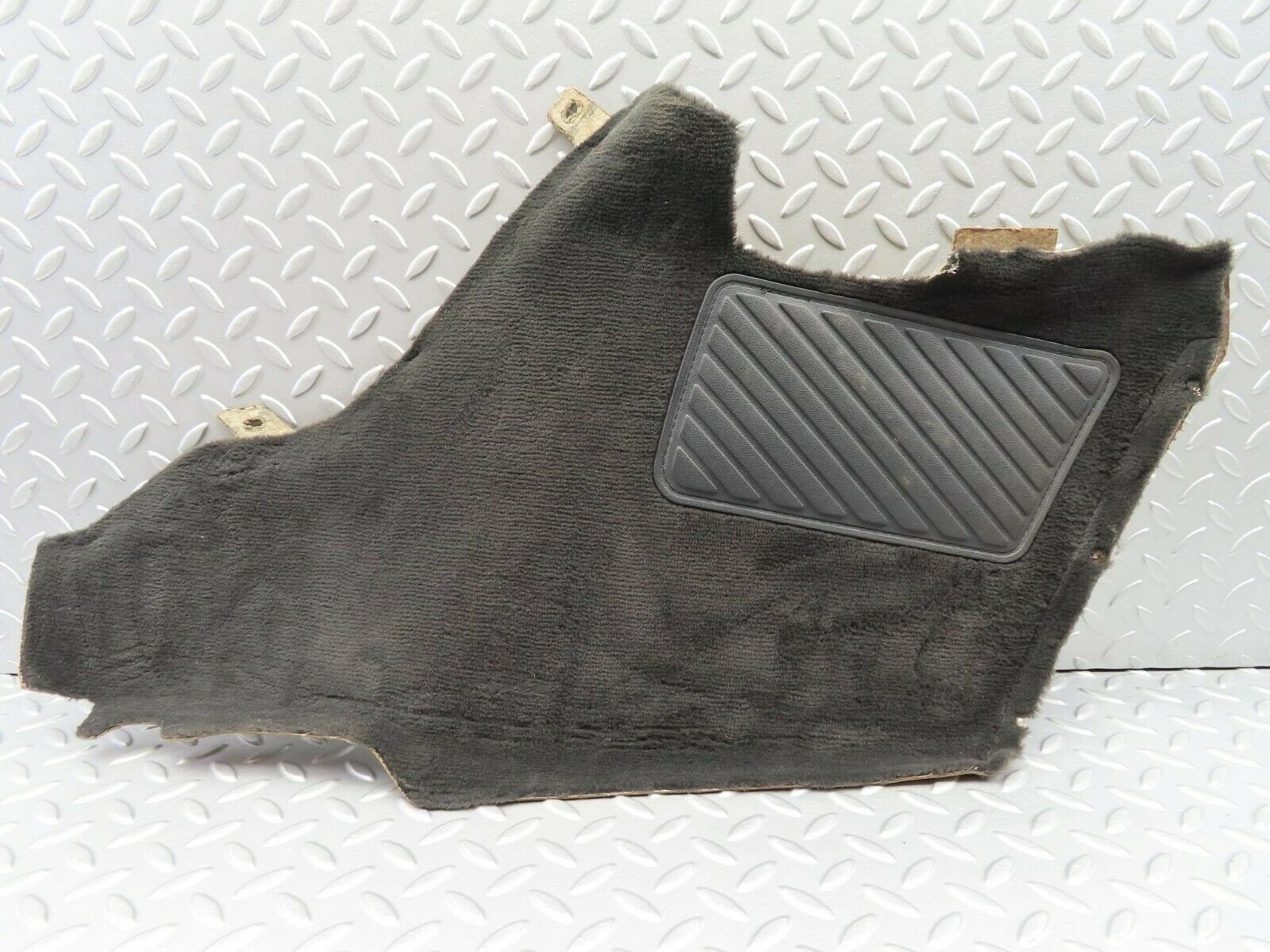6502 Mercedes-Benz S124 E220 Wagon Centre Console Carpet Right Side Black