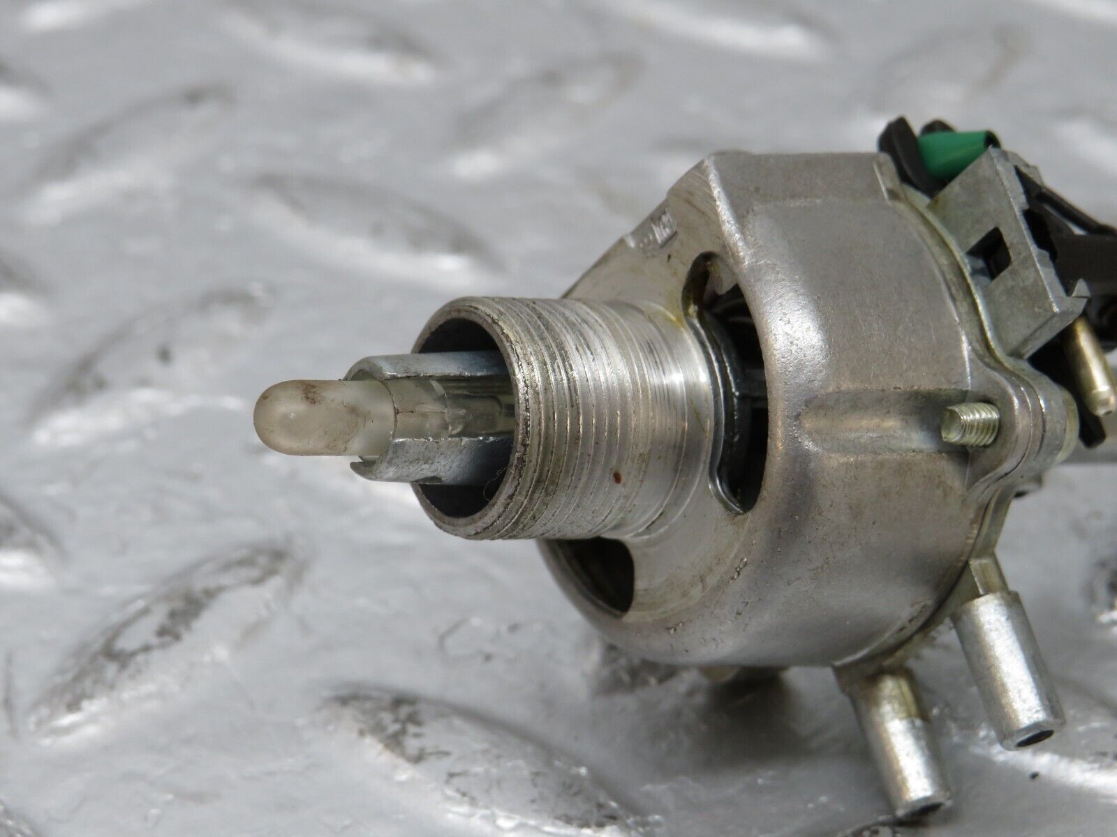 33765 Mercedes-Benz W201 190E 2.0L Heater Control Switch