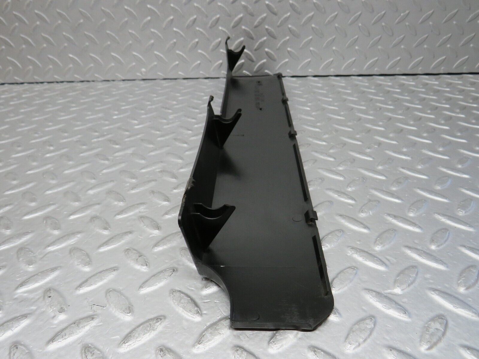 38096 Mercedes-Benz A124 320E Cabriolet Ignition Wire Cover 1041590325