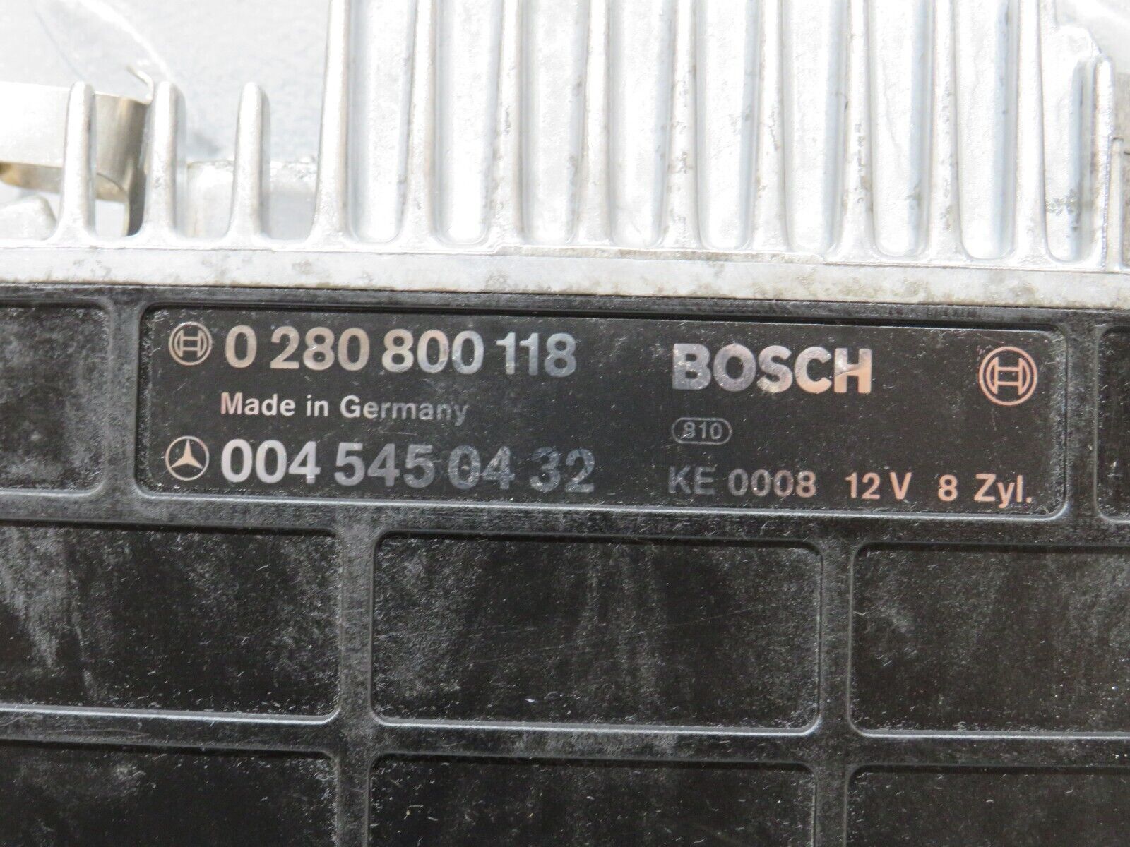36969 Mercedes-Benz C126 420SEC Coupe Engine Control Unit ECU Bosch 0280800118 0045450432