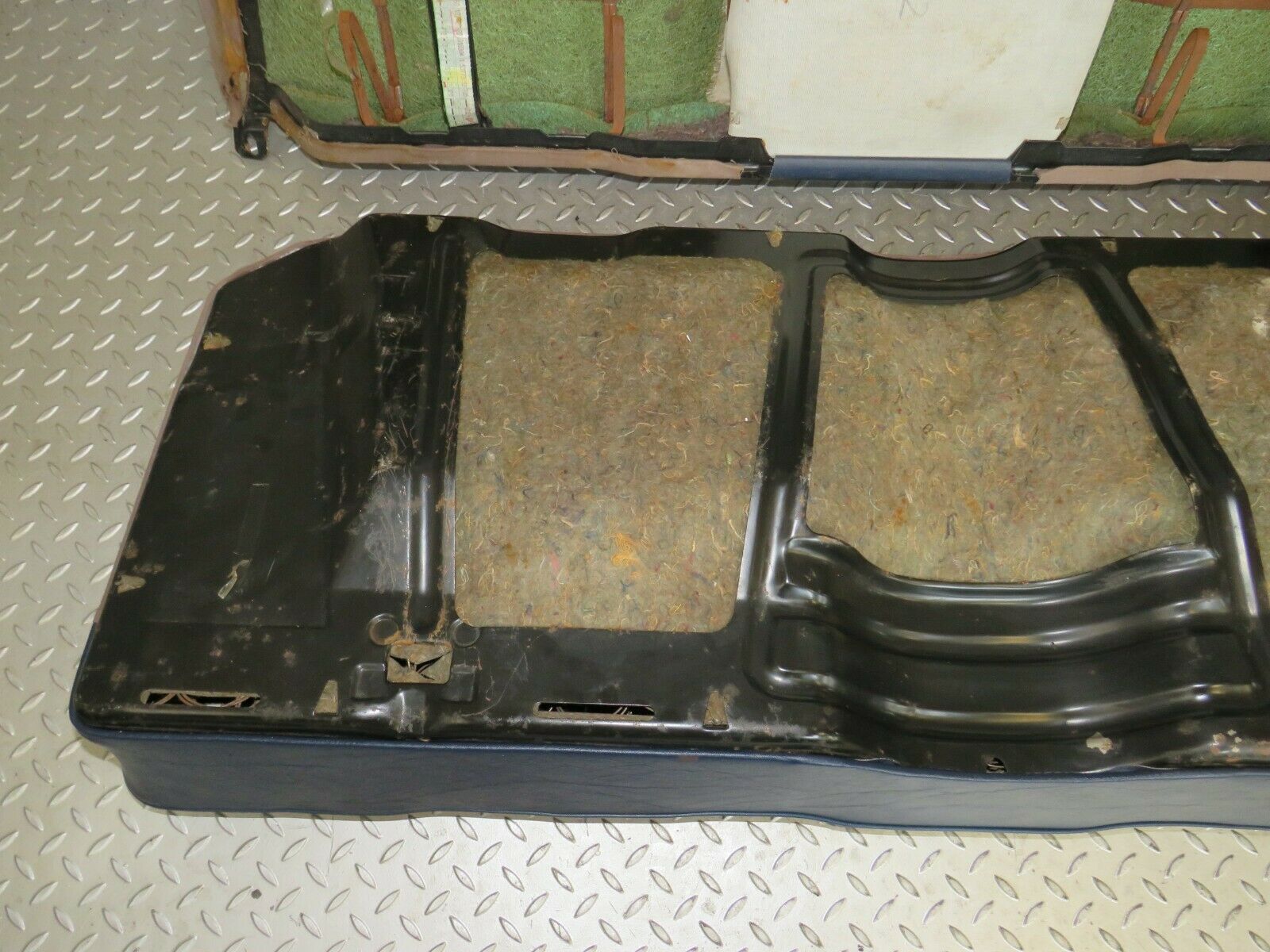 23762 Mercedes-Benz C107 450SLC Coupe Rear Seat Half Leather Blue