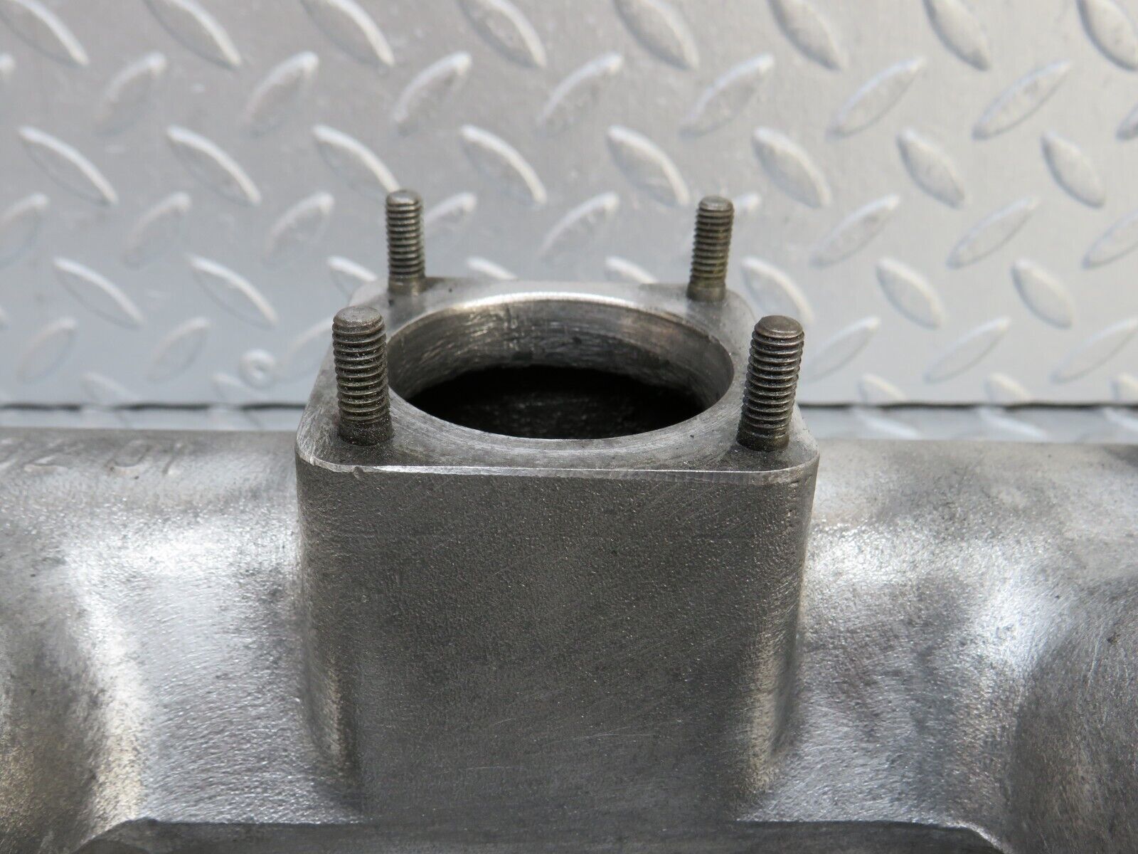 35927 Mercedes-Benz 240D OM616.912 Intake Manifold 6151410201