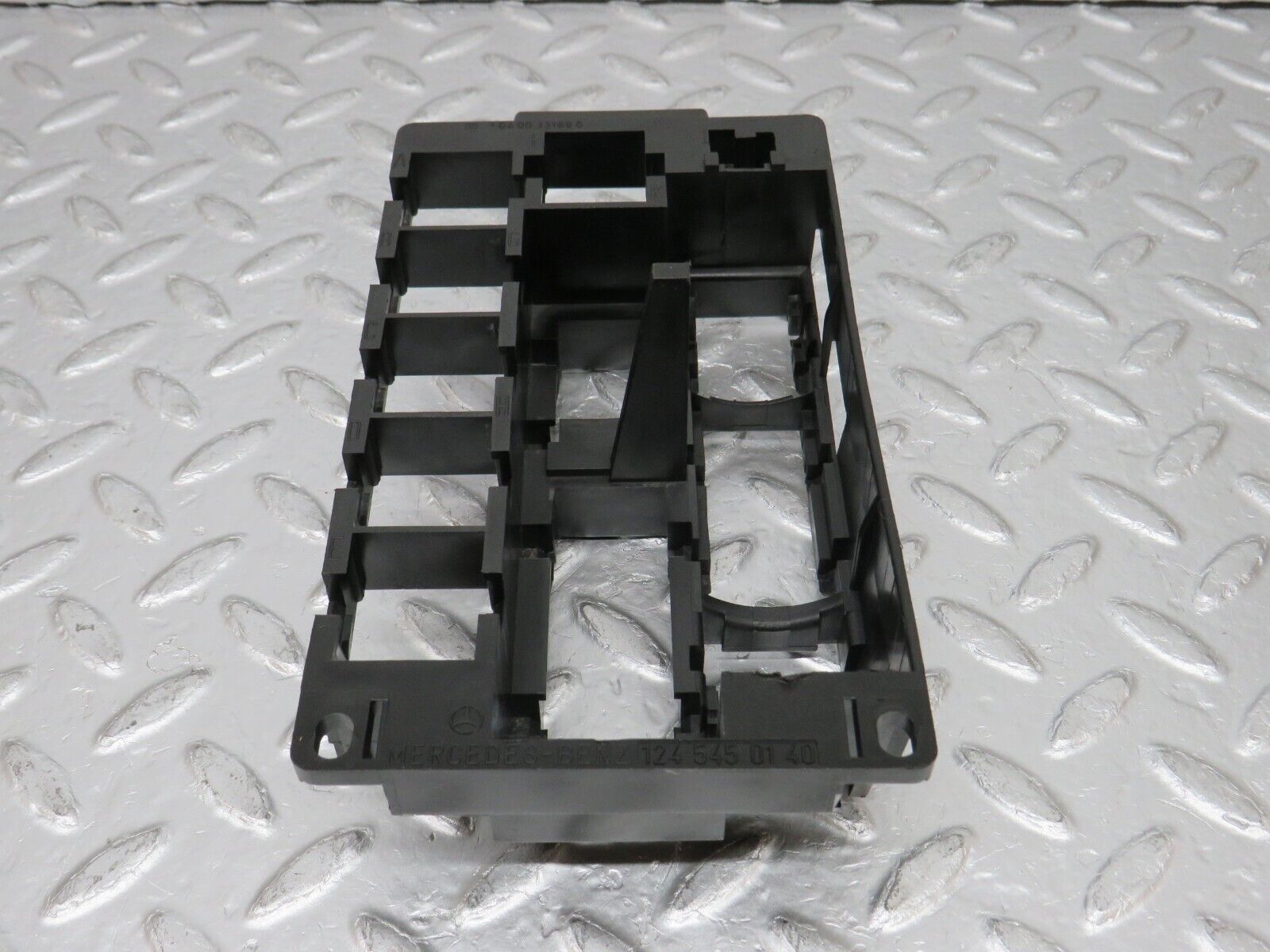 32486 Mercedes-Benz S124 300TE Wagon Fuse Relay Holder Bracket 1245450140