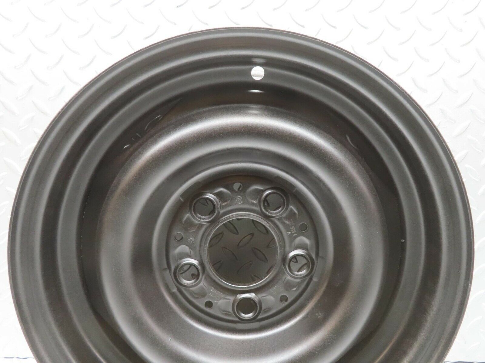 13324 Mercedes-Benz Steel Wheel 5.5Jx14H2 ET30 5x112 1234000302